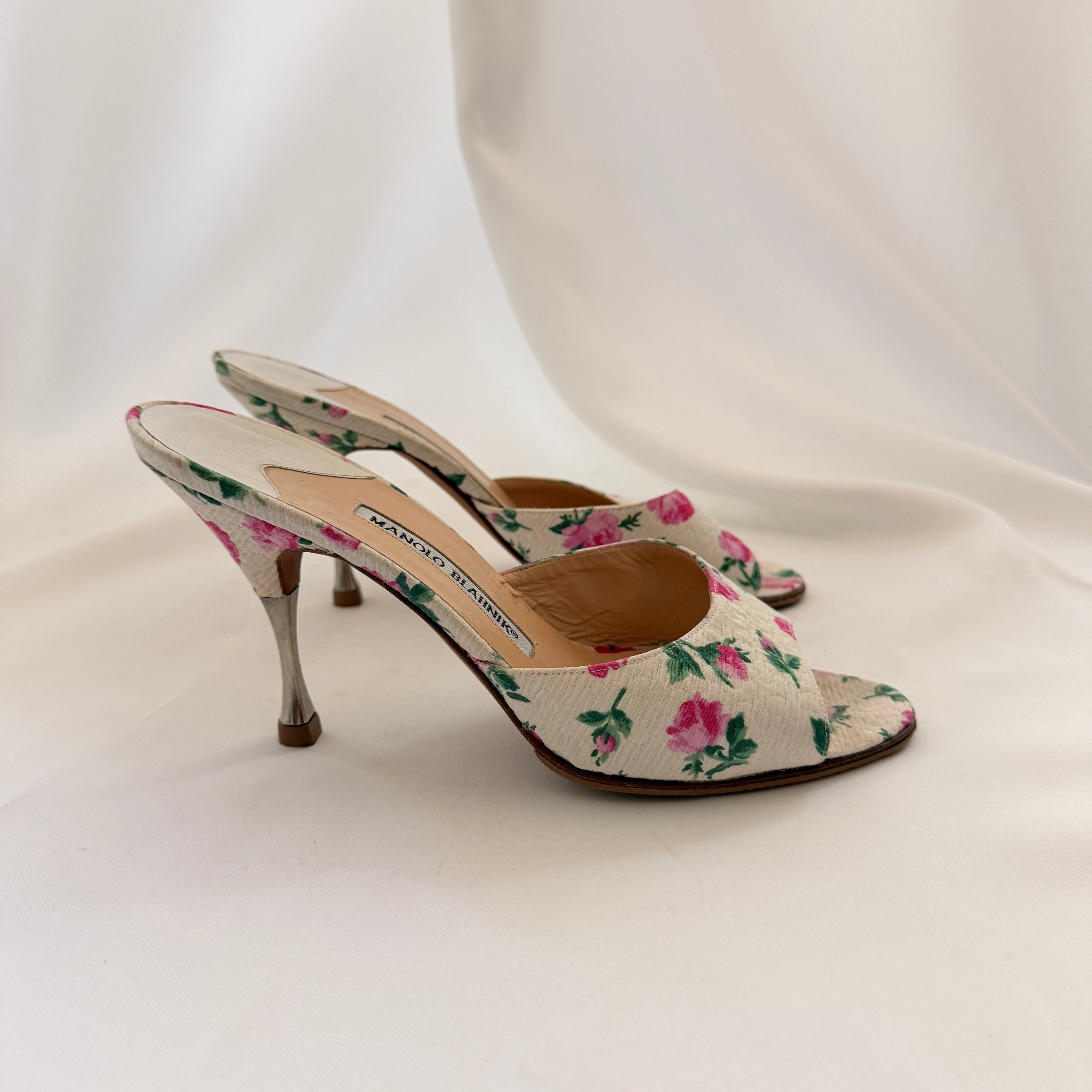 Vintage Manolo Blahnik Floral Mules - EU 38.5