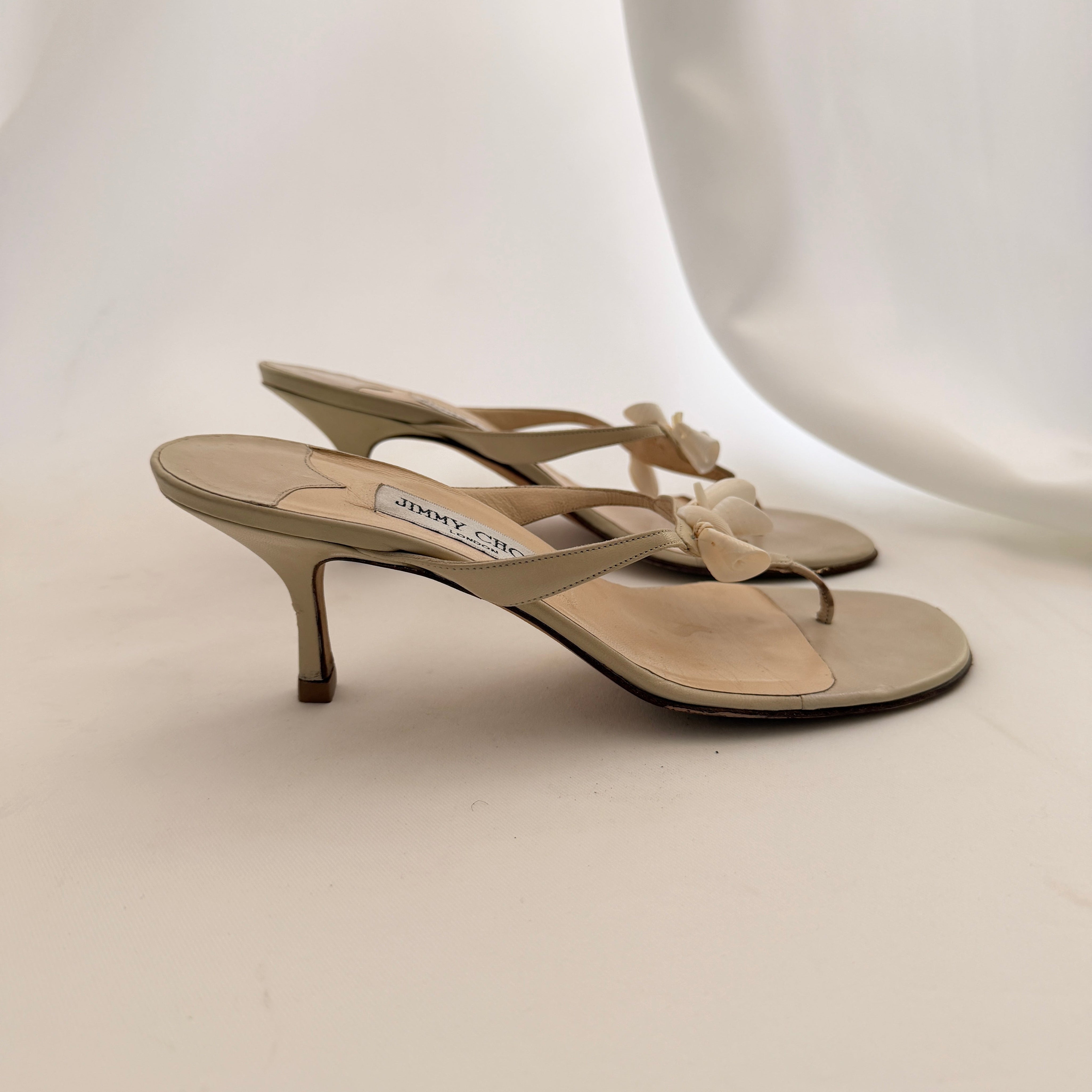 Jimmy Choo Seashell Flip Flop Heels - EU 37.5
