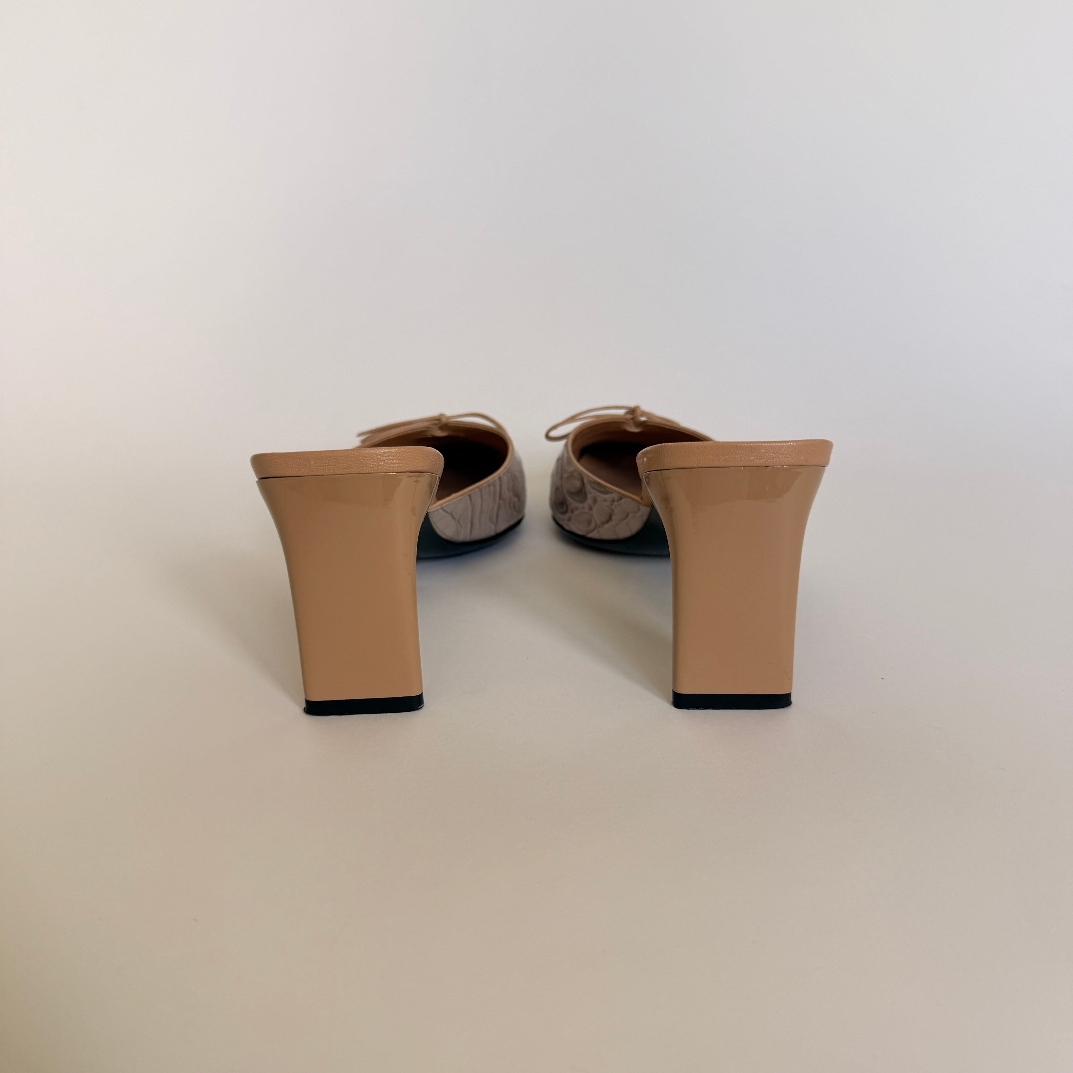 Casadei Pellame Horn Beige Croc Mules - US 8.5