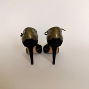 Manolo Blahnik Black Suede Ankle Strap Pumps - EU 39.5 / US 8.5