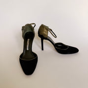 Manolo Blahnik Black Suede Ankle Strap Pumps - EU 39.5 / US 8.5