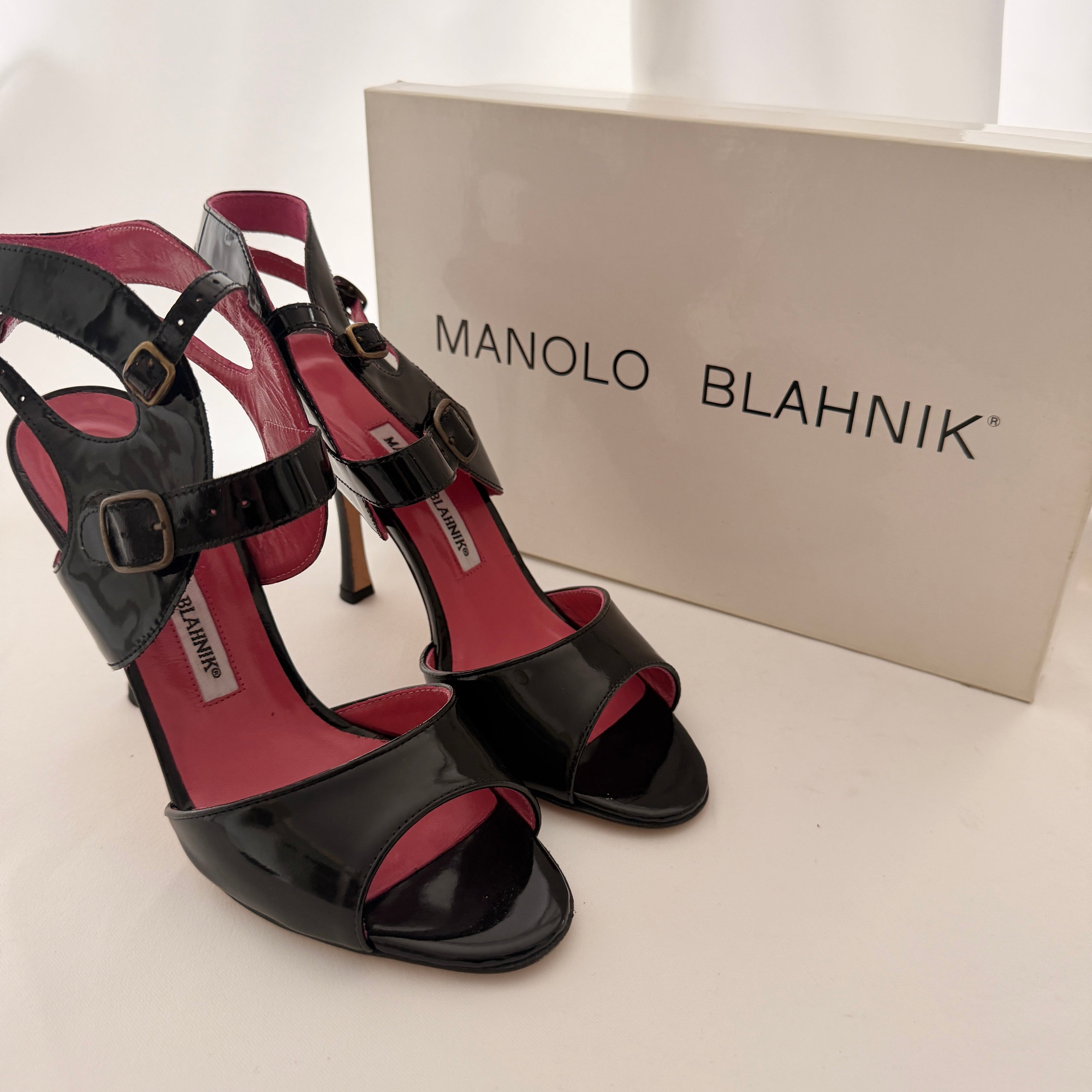 Manolo Blahnik Confessaope Gladiator Heels - EU 37.5 / US 7