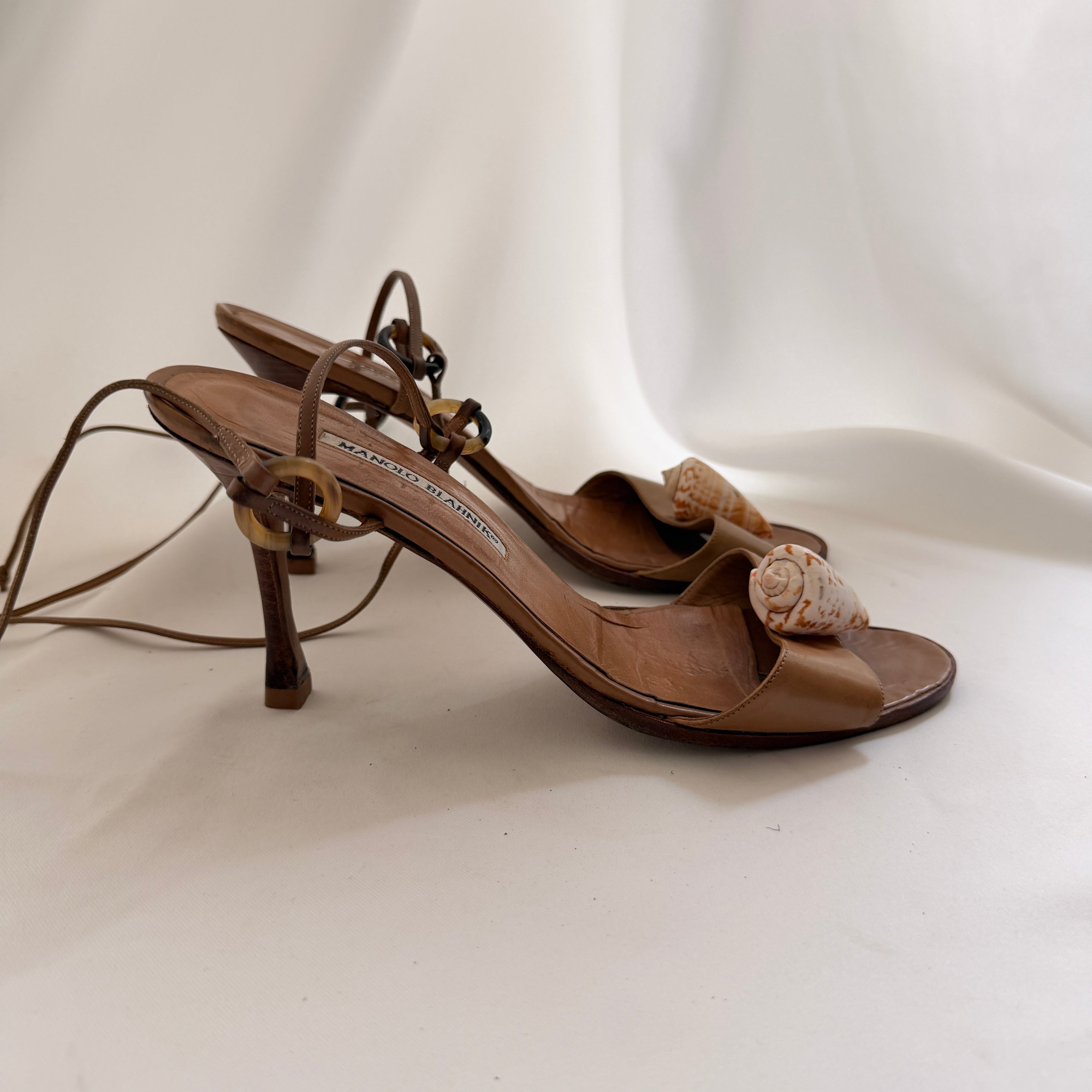 Manolo Blahnik Reworked Seashell Heels - EU 40
