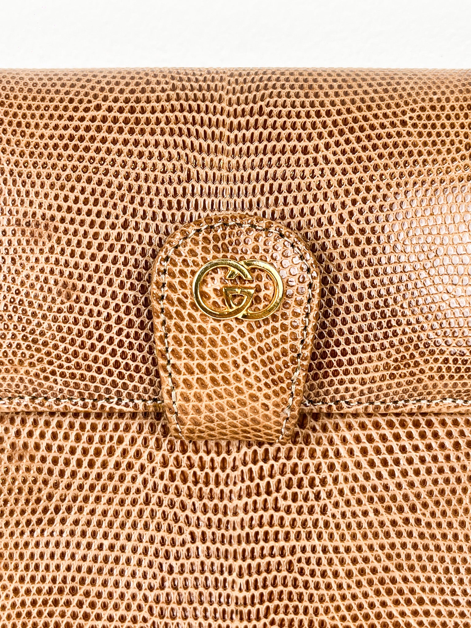 Gucci 1970s Vintage Lizard Skin Envelope Clutch