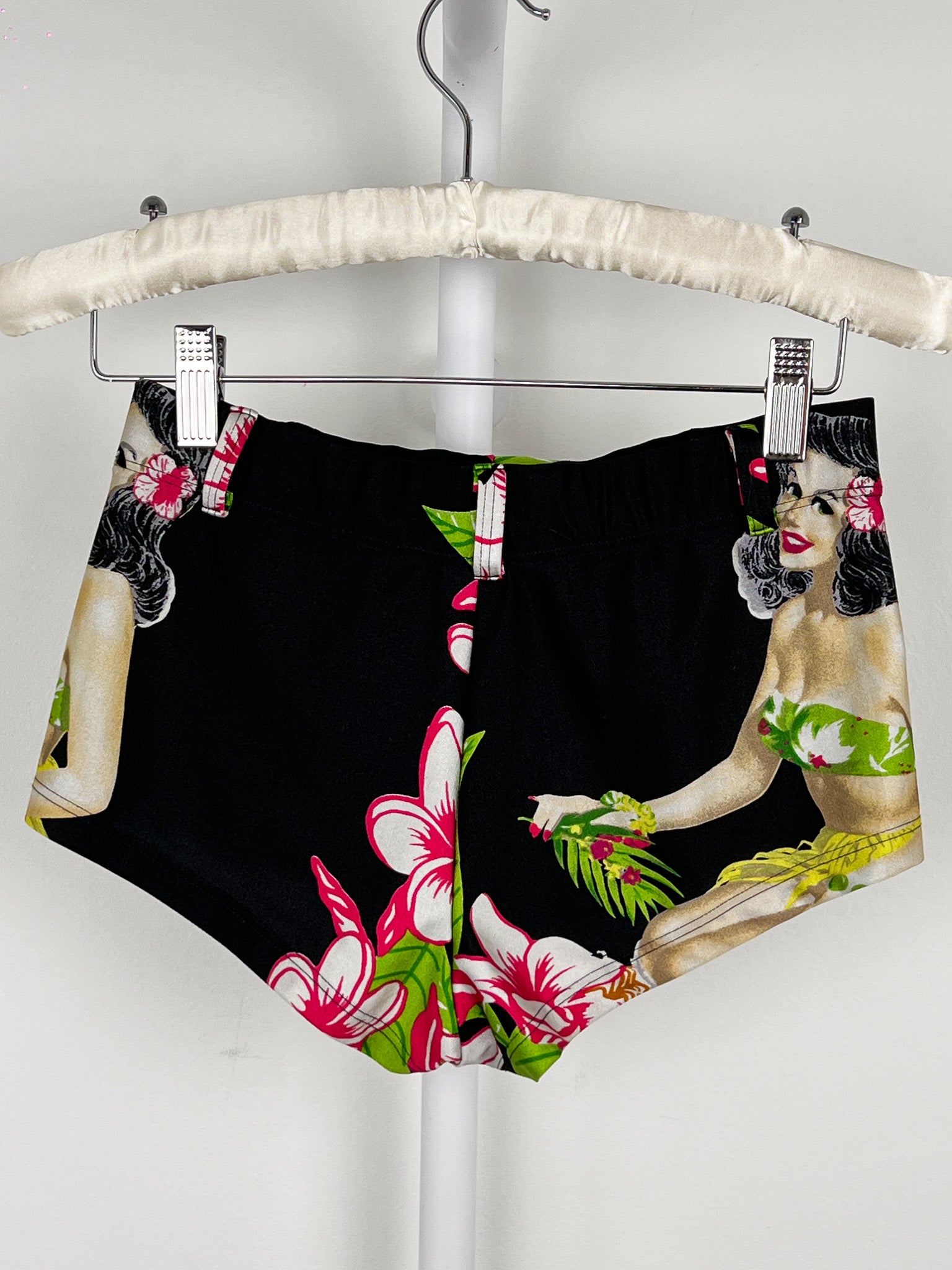 Anna Molinari Blumarine 2000s Tropical Print Mini Shorts - XS/S