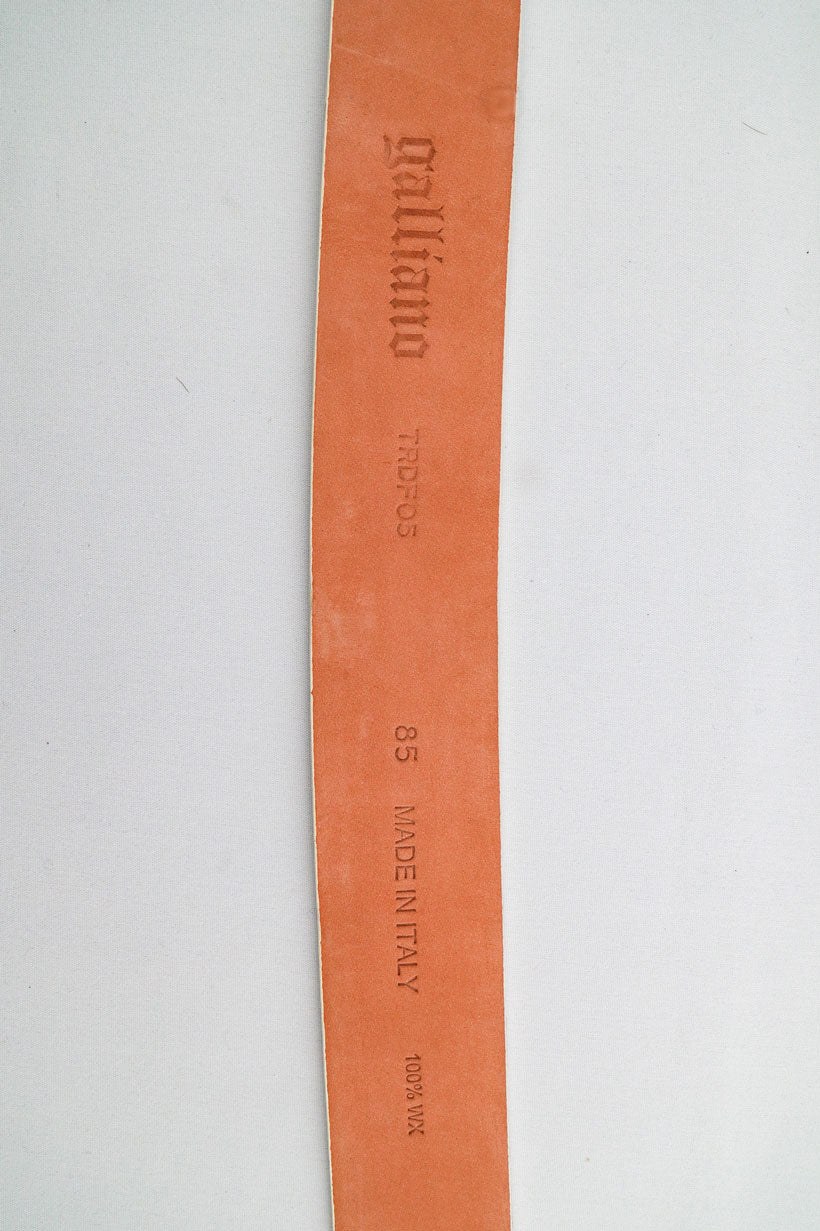 John Galliano 2000s White Leather “Propriété Exclusive Confidentiel” Belt