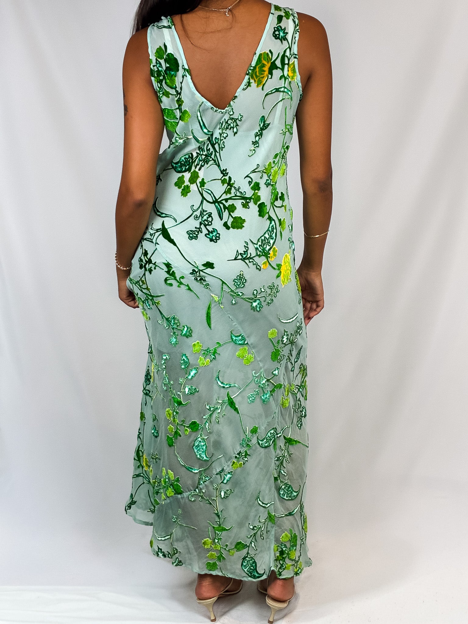 Aris. A 2000s Sage Green Silk Velvet Burnout Floral Maxi - S/M