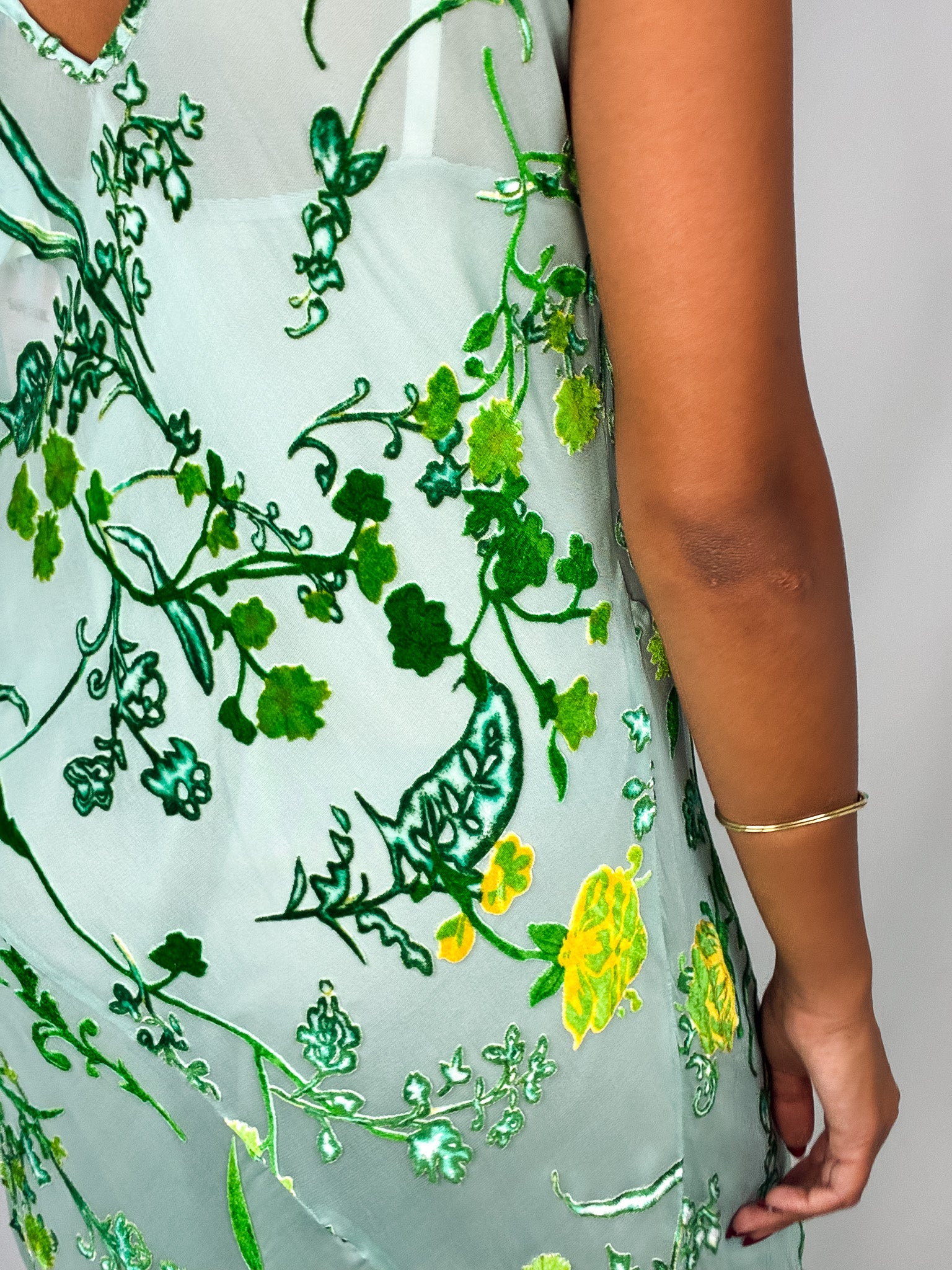 Aris. A 2000s Sage Green Silk Velvet Burnout Floral Maxi - S/M