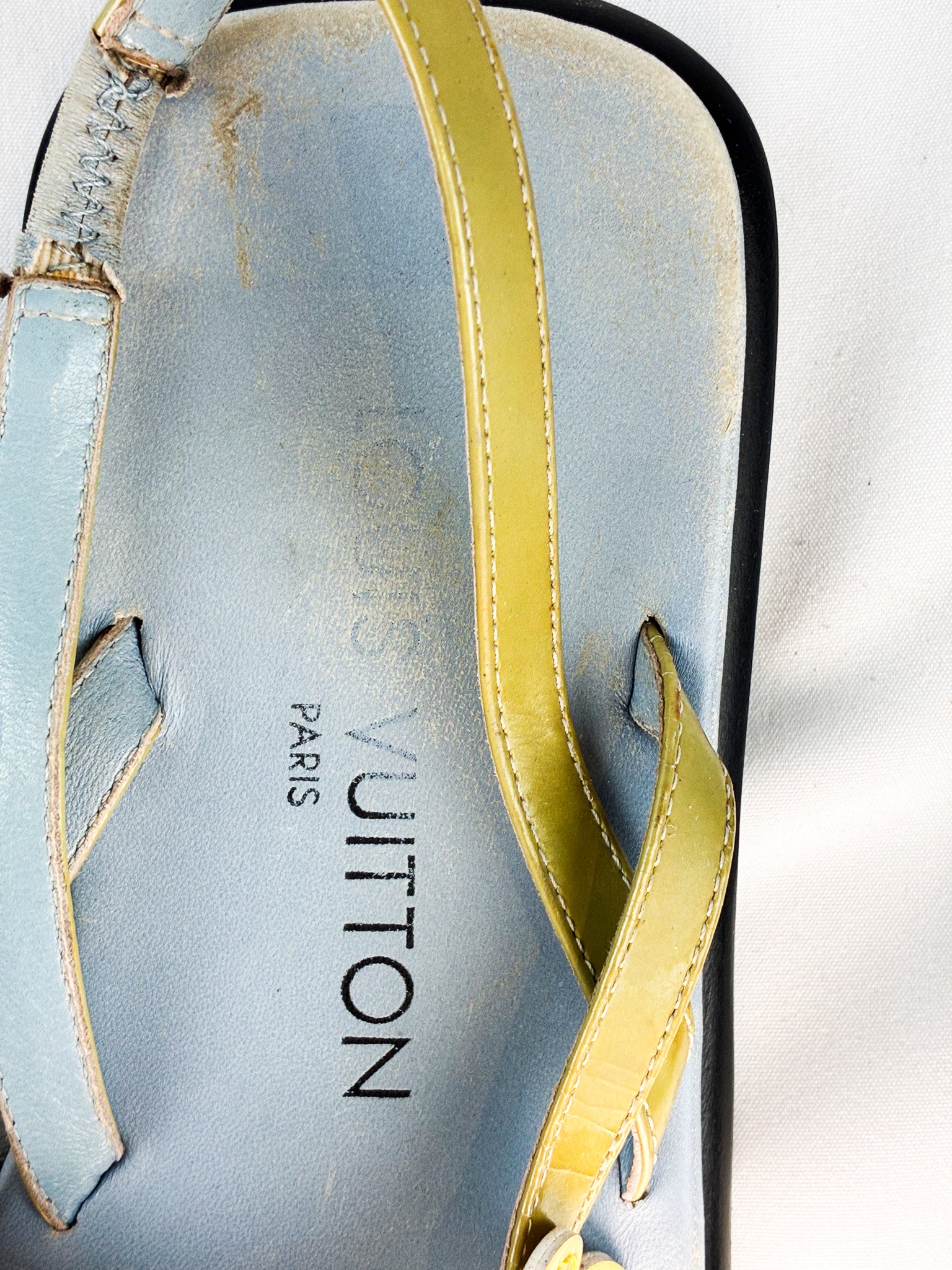 Louis Vuitton 2000s Blue Leather Monogram Flower Thong Sandals - EU 35.5