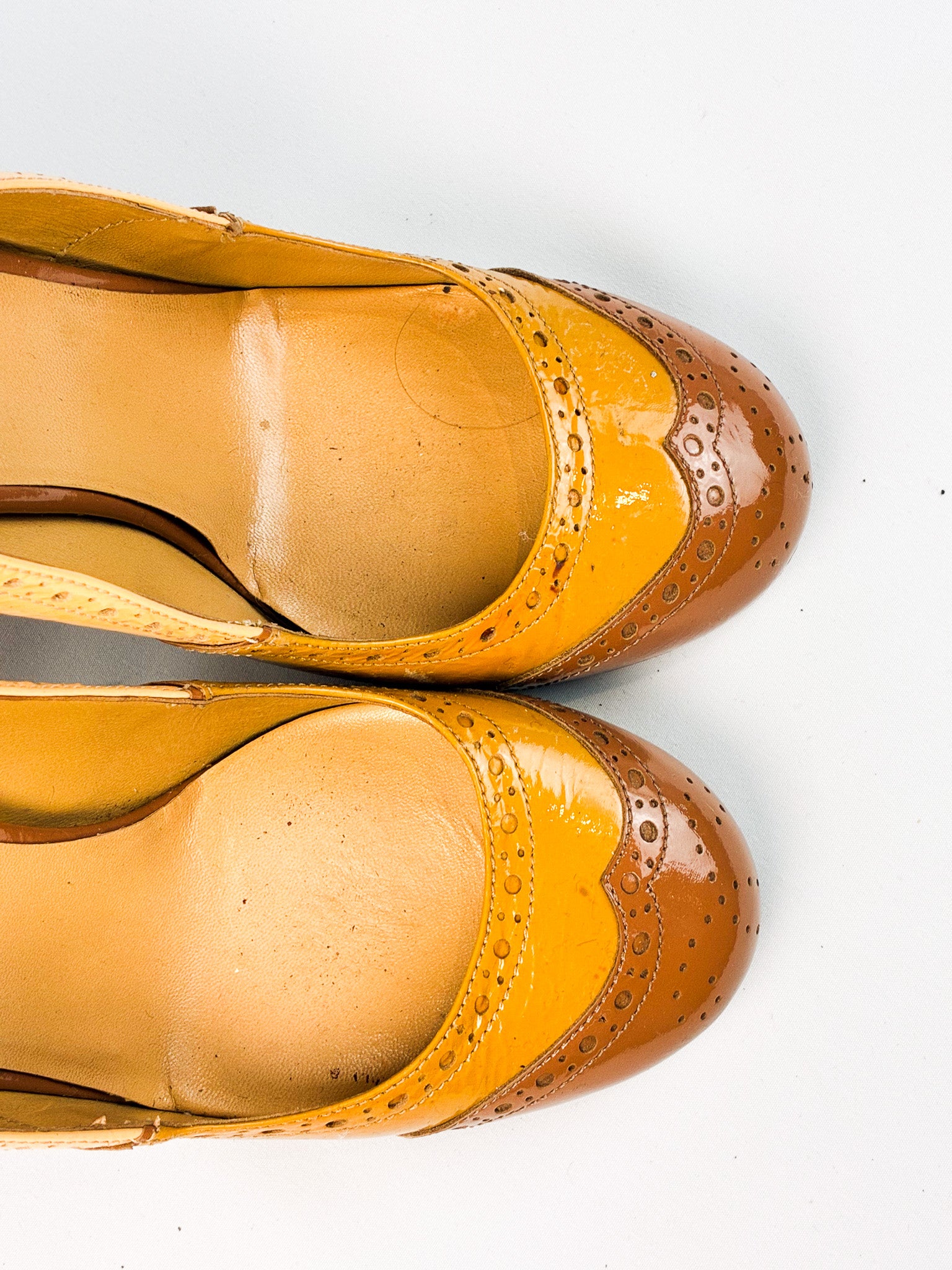 Miu Miu 2000s Tan Patent Brogue Block Heel Pumps - EU 38