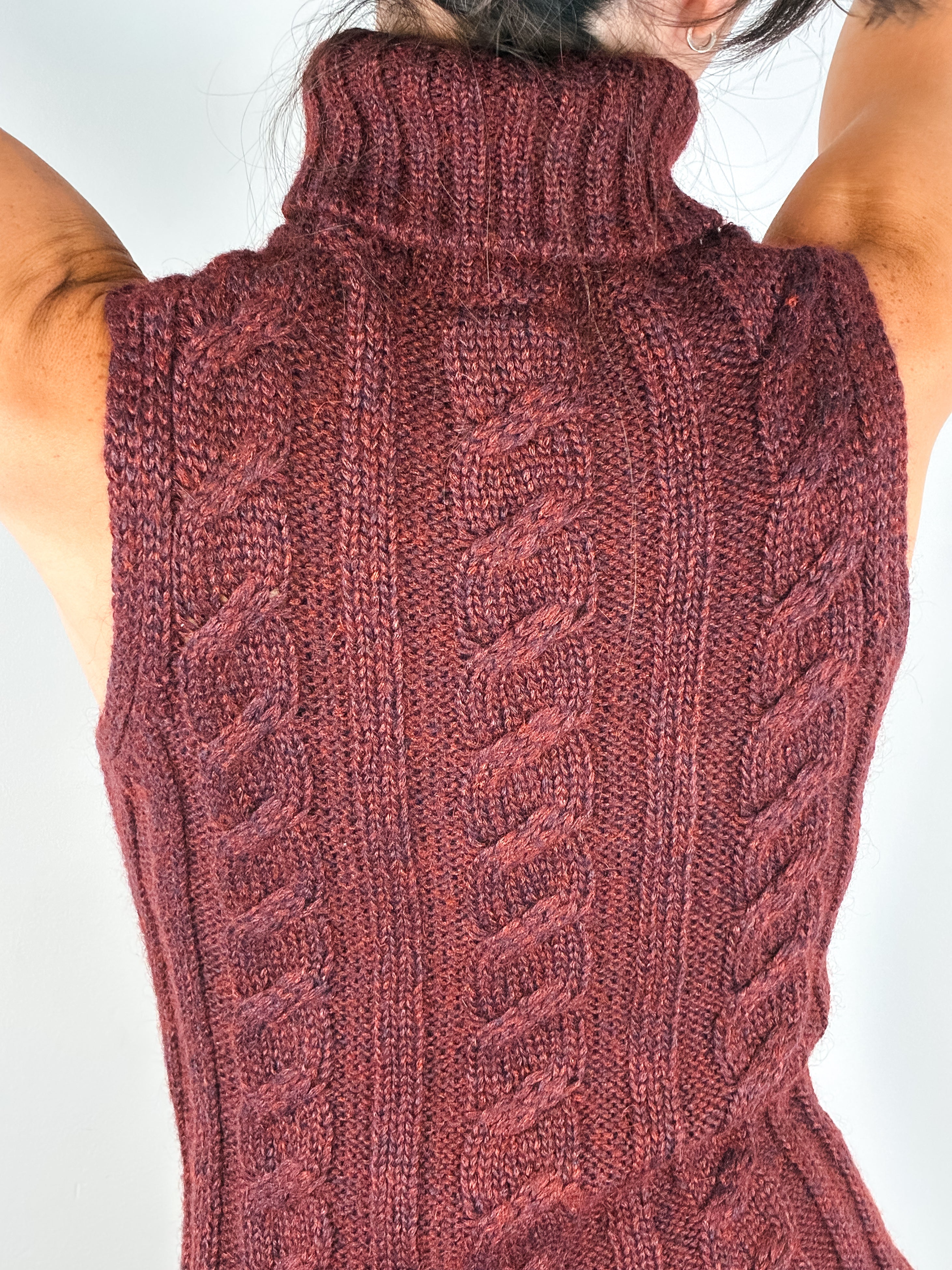 Luisa Spagnoli 2000s Burgundy Mohair Cable Knit Turtleneck Tank - XS-M