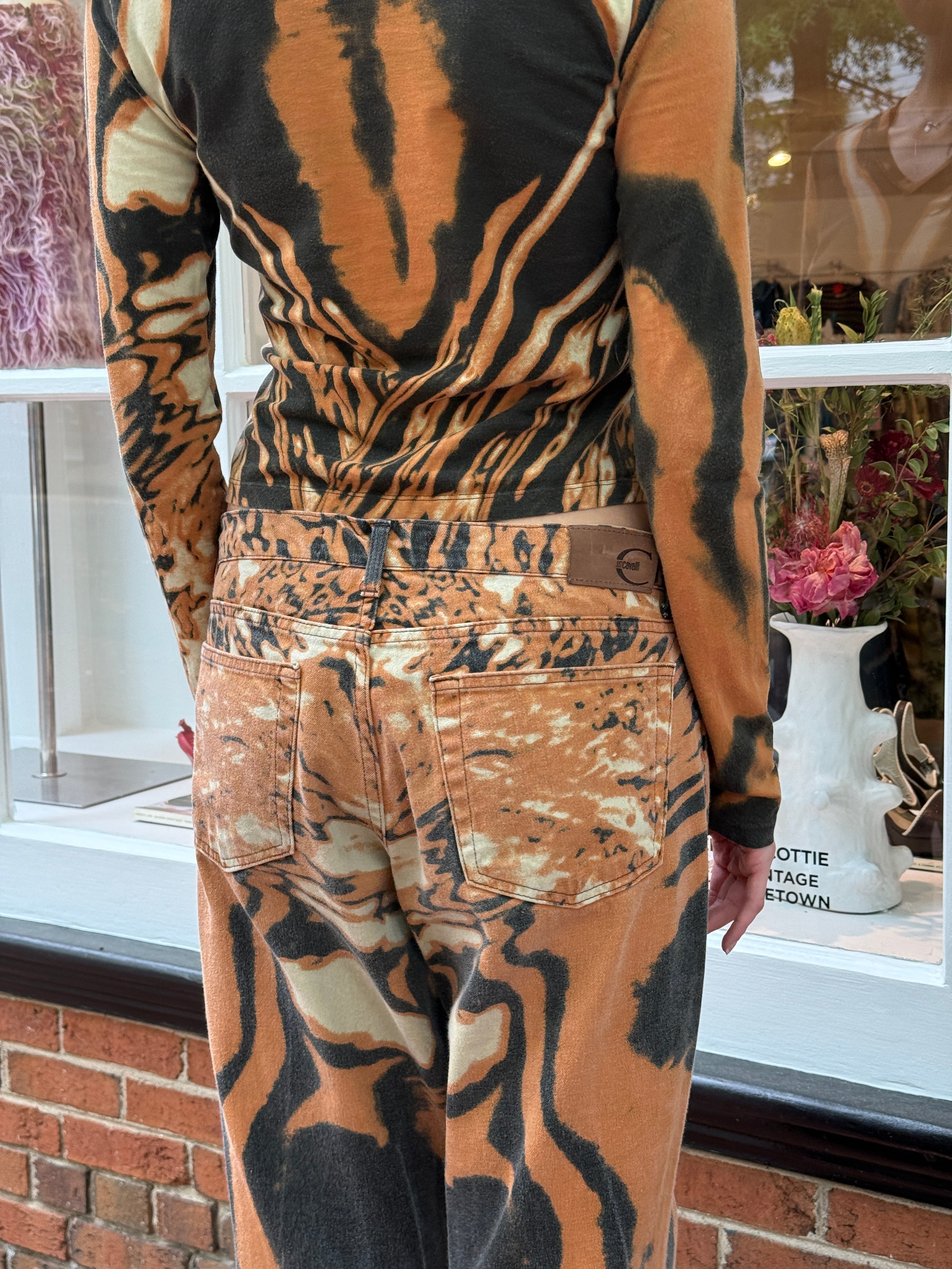 Roberto Cavalli 2002 Tiger Print Velvet Top & Wide Leg Jean Set – Top L / Jeans W32