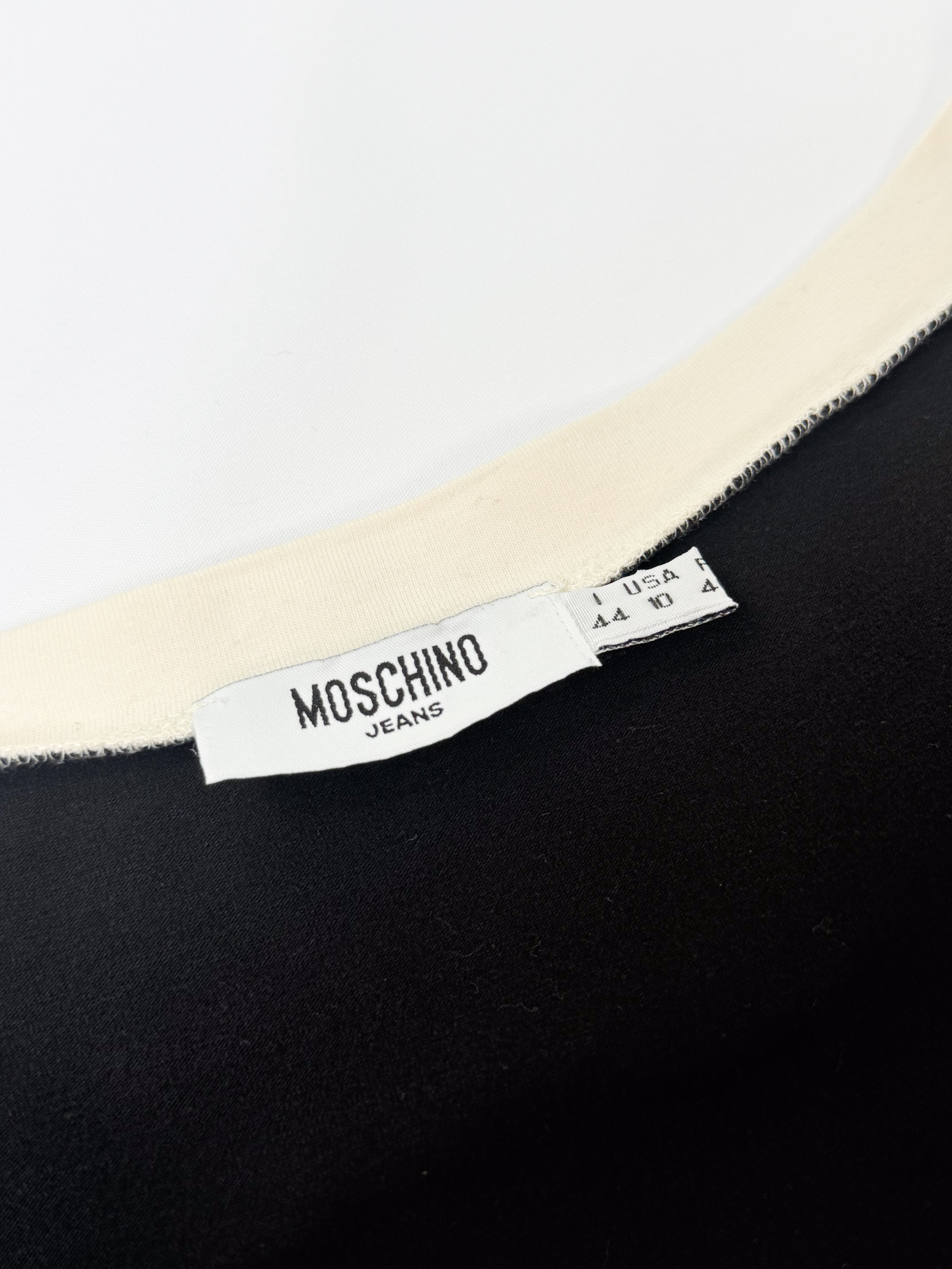 Moschino Jeans 2000s Black "Holidays with a Book" Graphic Tee with Bow - M