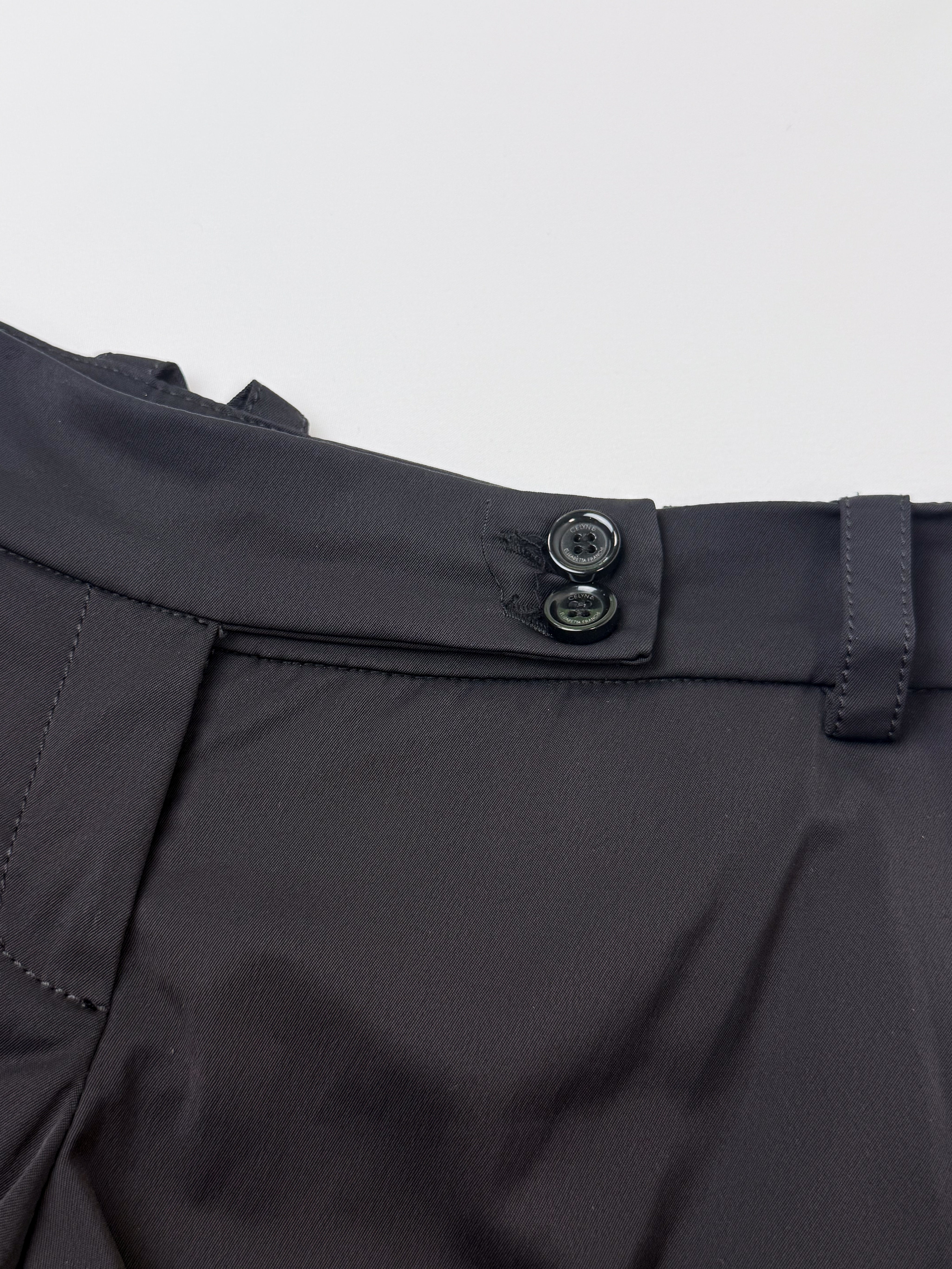Elisabetta Franchi Celyn b. 2000s Black Bubble Shorts - S