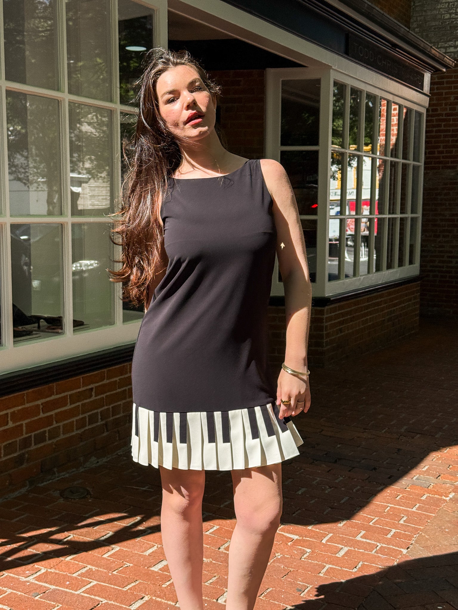 Moschino Cheap and Chic 2000s Black Piano Key Pleated Hem Shift Dress - IT 42