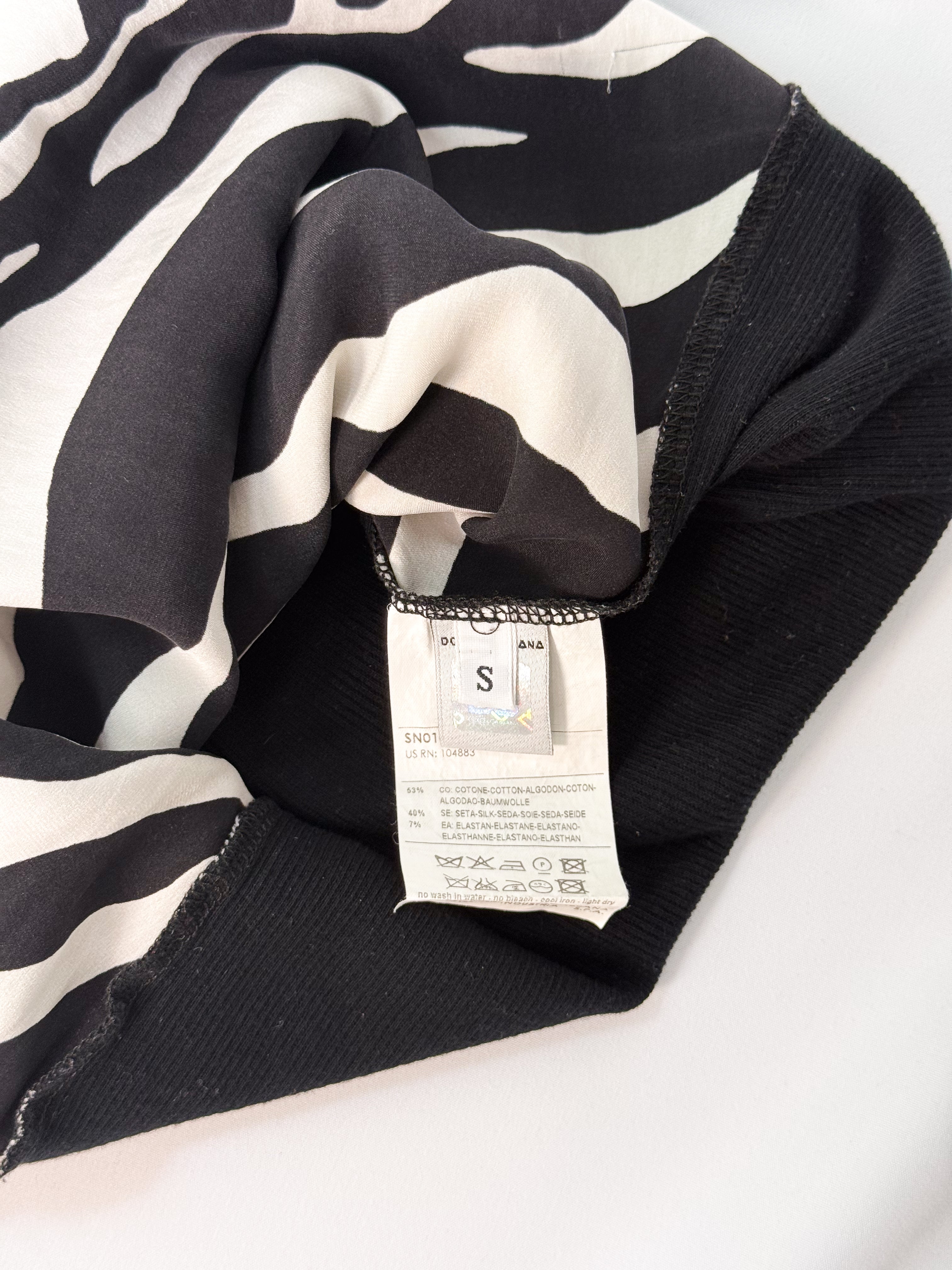 D&G Dolce & Gabbana 2000s Black and Cream Zebra Print Silk Racerback Tank - XS/S