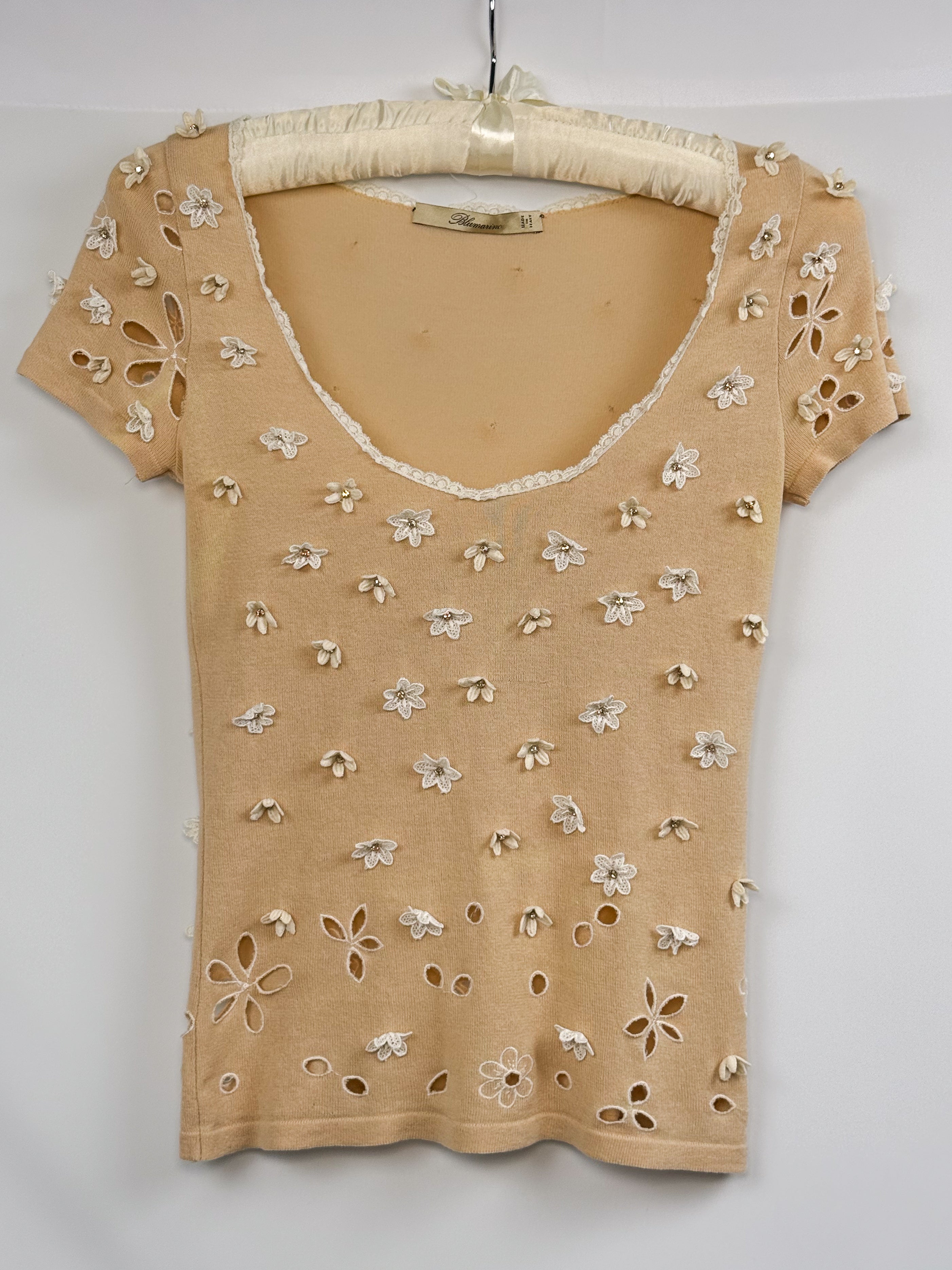 Blumarine 2000s Beige Floral Applique Eyelet Cutout Knit Top - XS/S