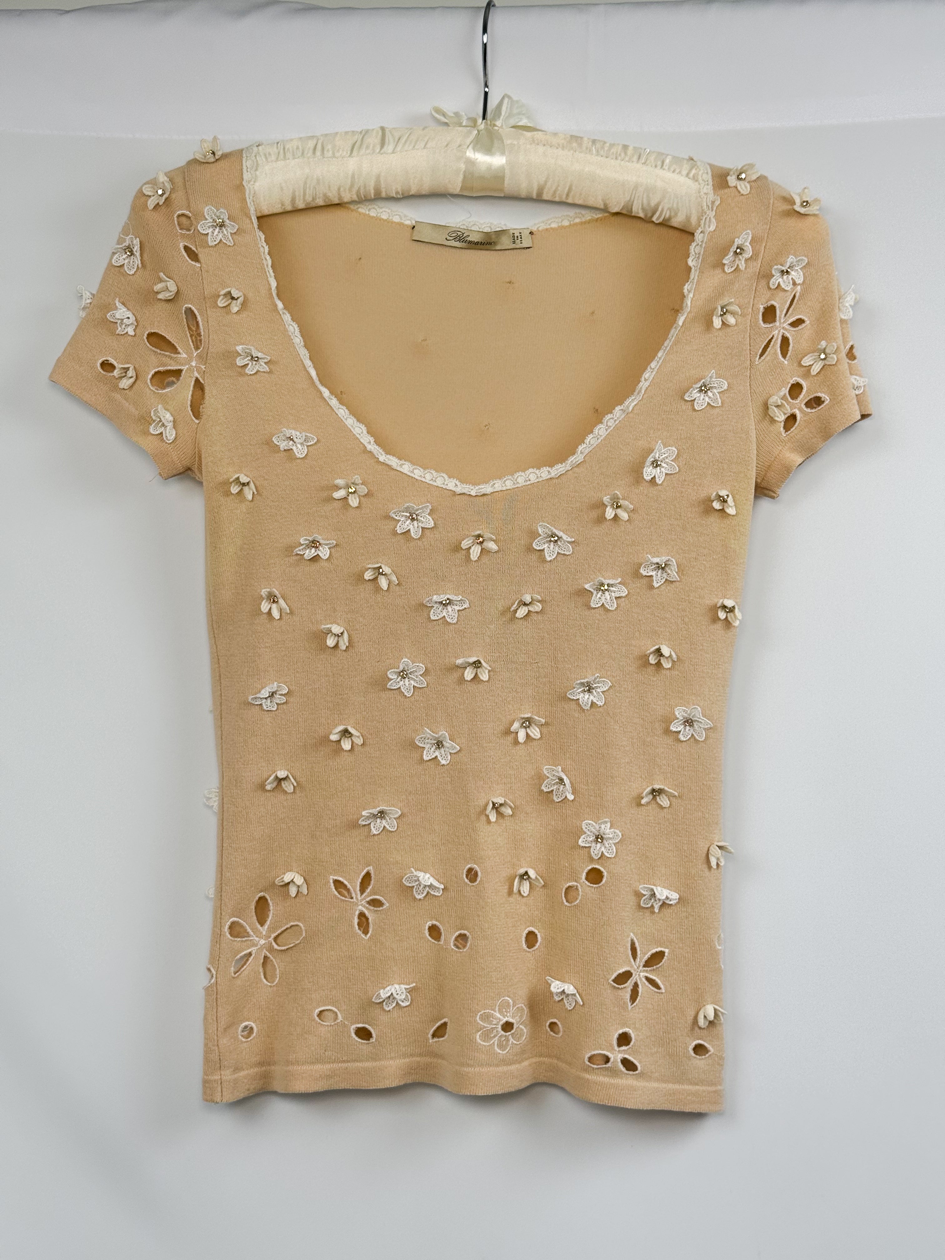 Blumarine 2000s Beige Floral Applique Eyelet Cutout Knit Top - XS/S