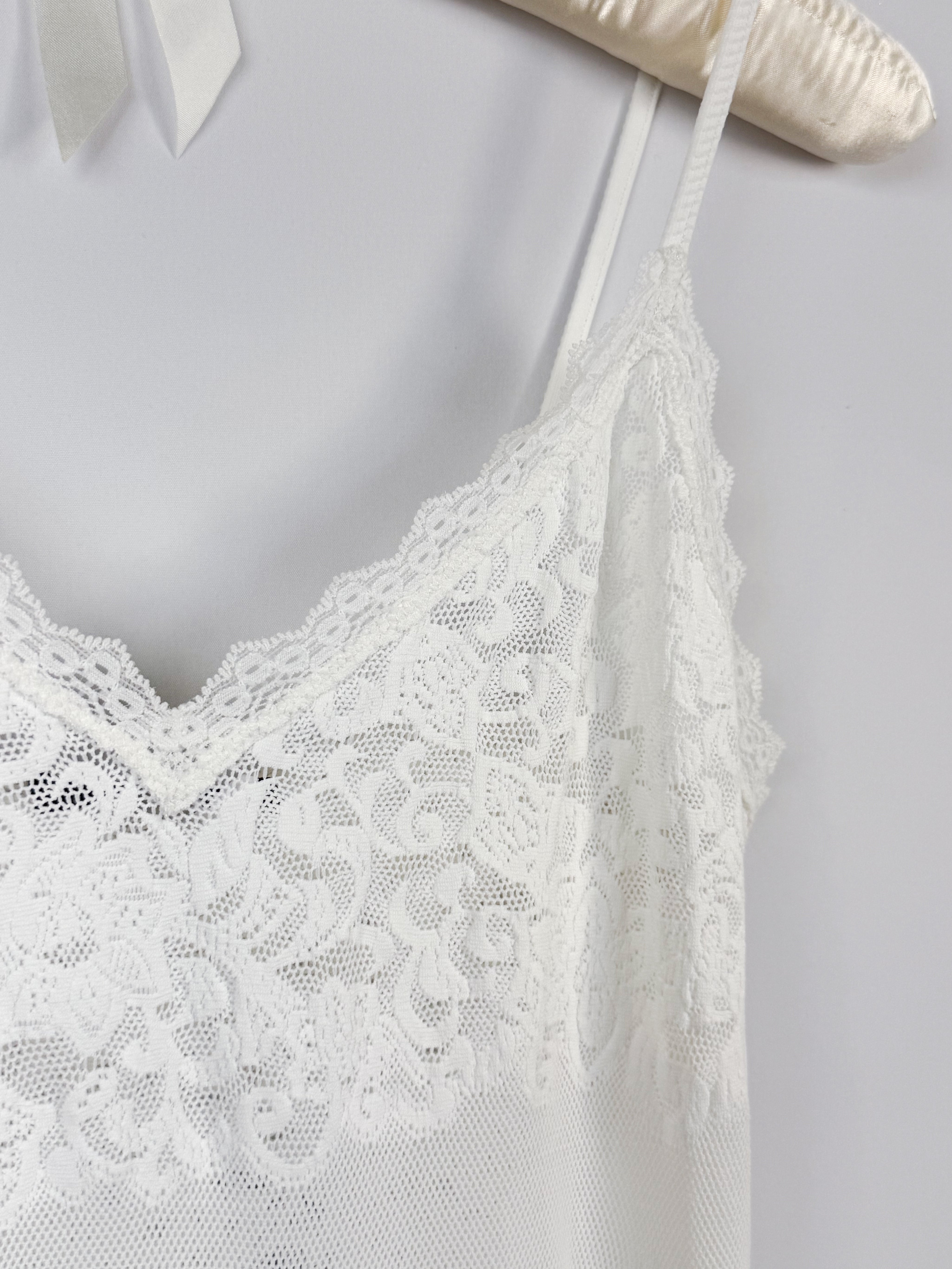 Suggest by Pain de Sucre 2000s White Lace Mesh Floral Slip Dress - M