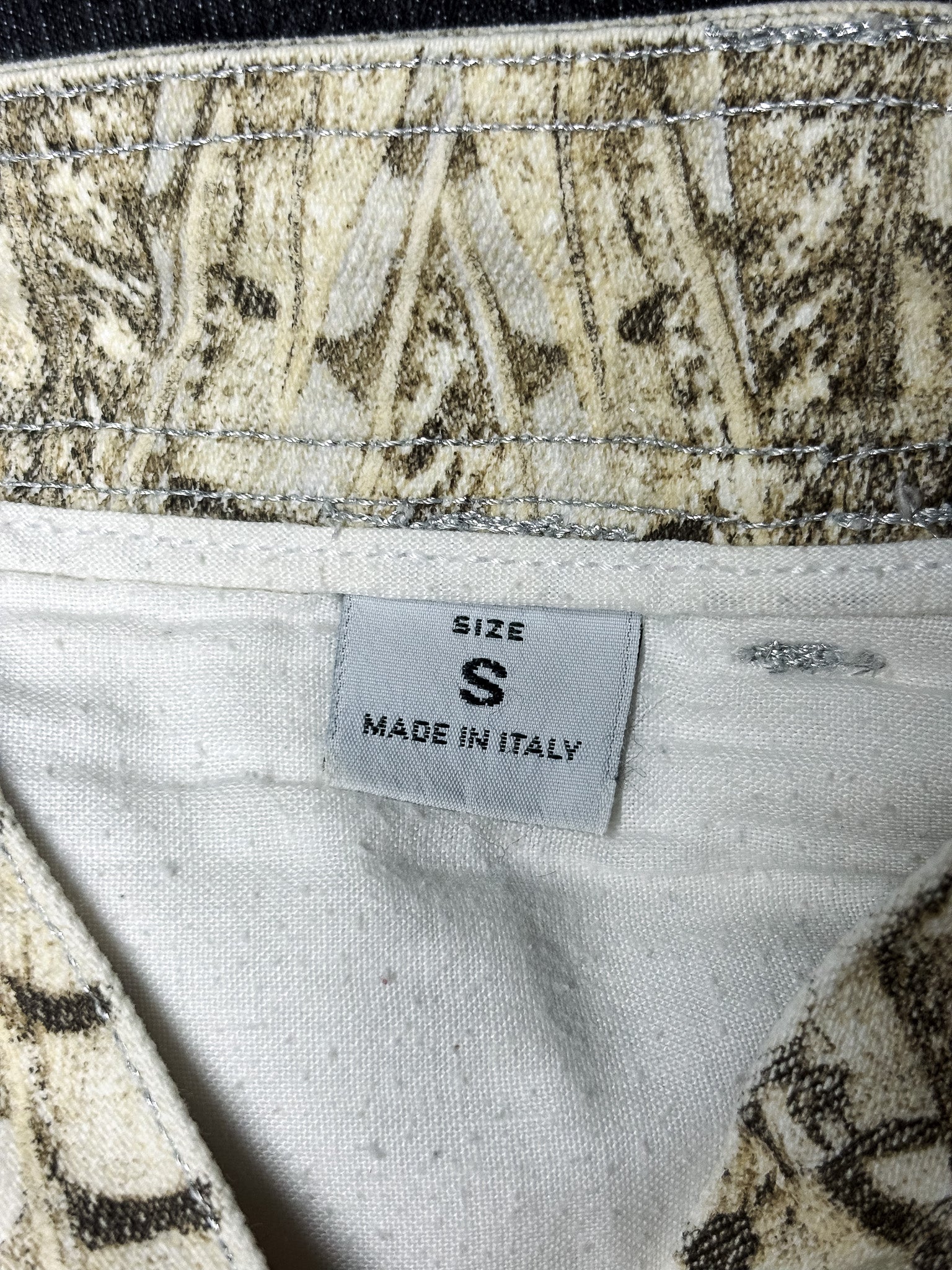 Roberto Cavalli 2000s Scale & Feather Print Denim Mini Skirt - S/M