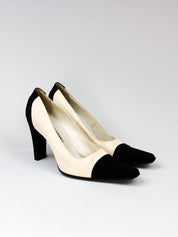 Moschino “I <3 Heels” Statement Pumps - 38