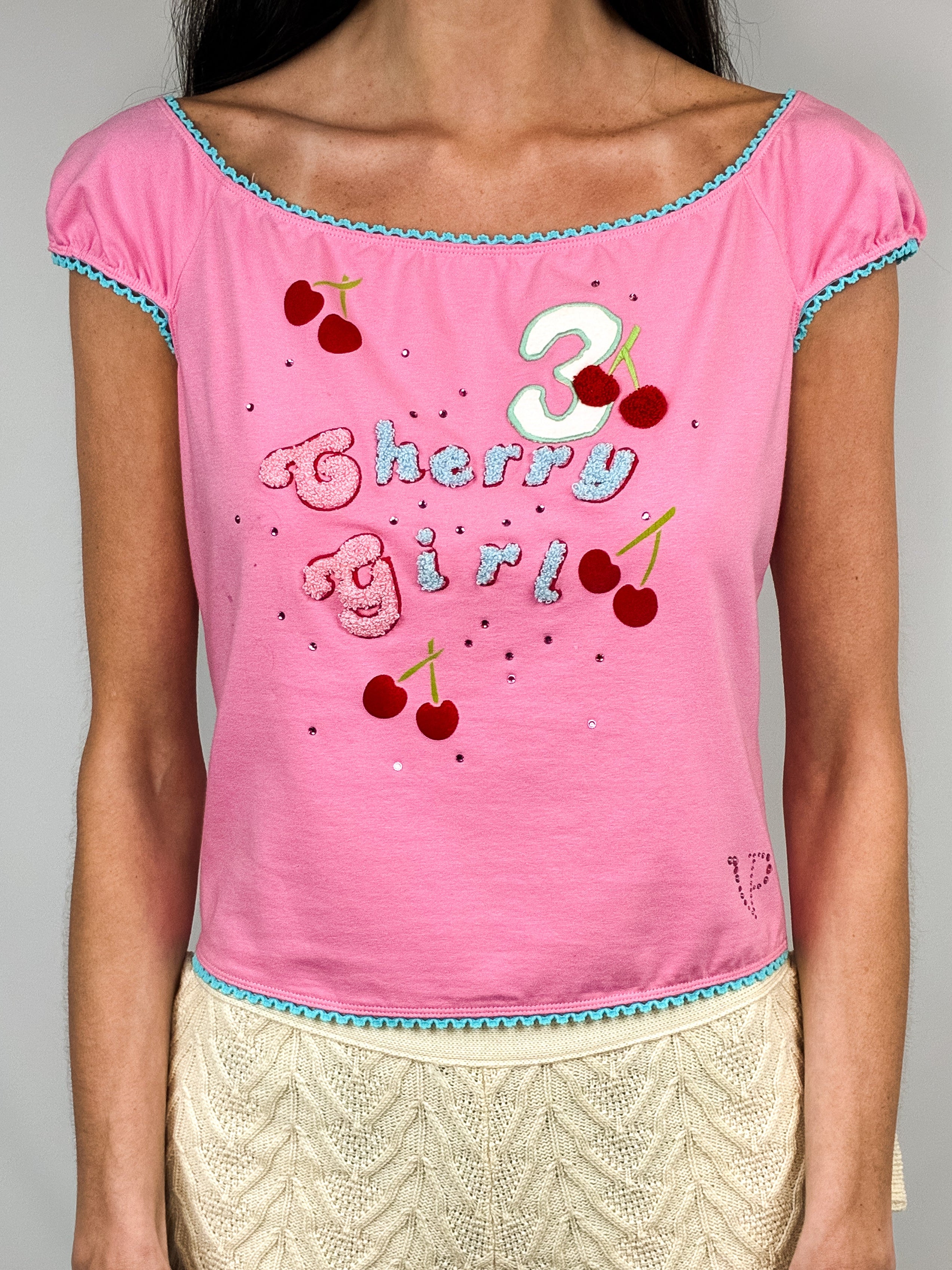 Voyage Passion 2000s Cherry Girl Rhinestone Applique Crop Top - L/XL