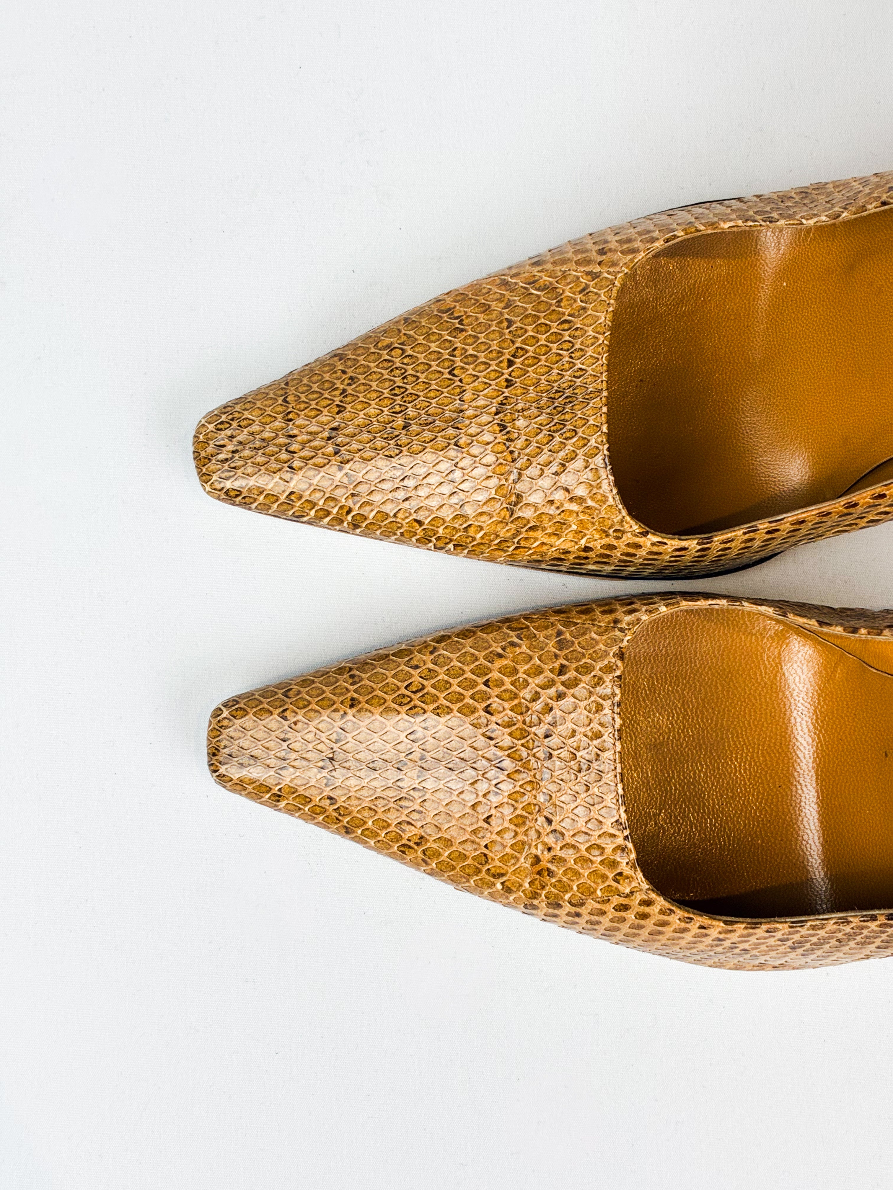 Gucci 2000s Tan Snakeskin Pointed Toe Pumps - EU 40.5 / US 10