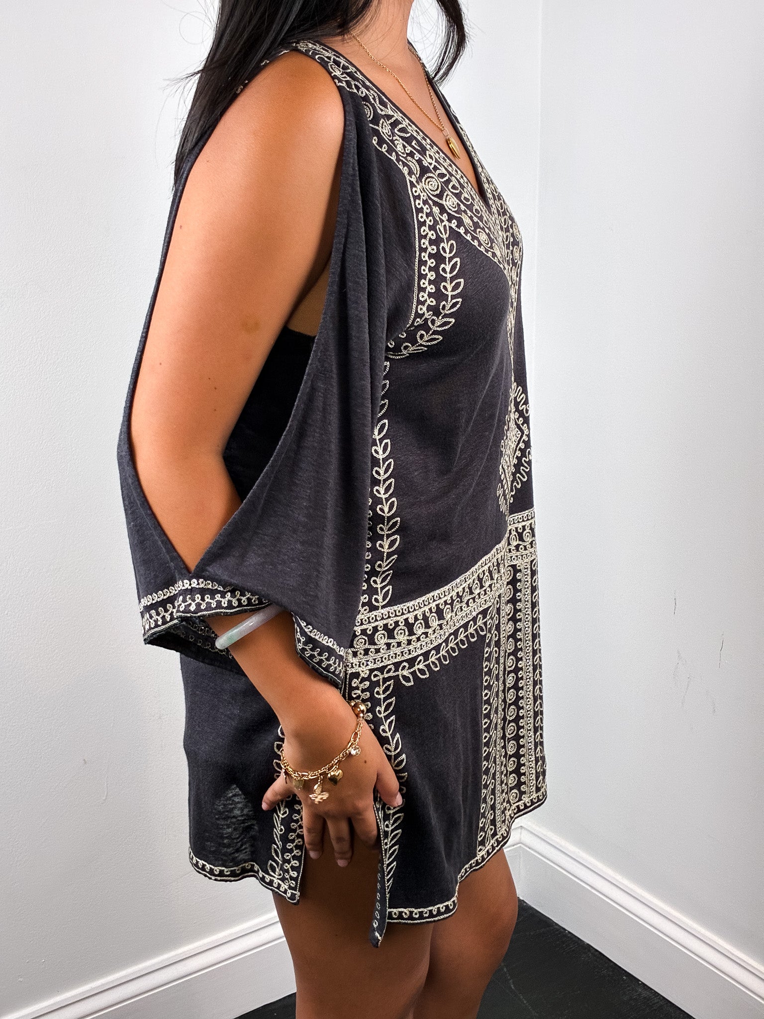 Calypso St. Barth 2000s Black Embroidered Cold-Shoulder Tunic Dress - M
