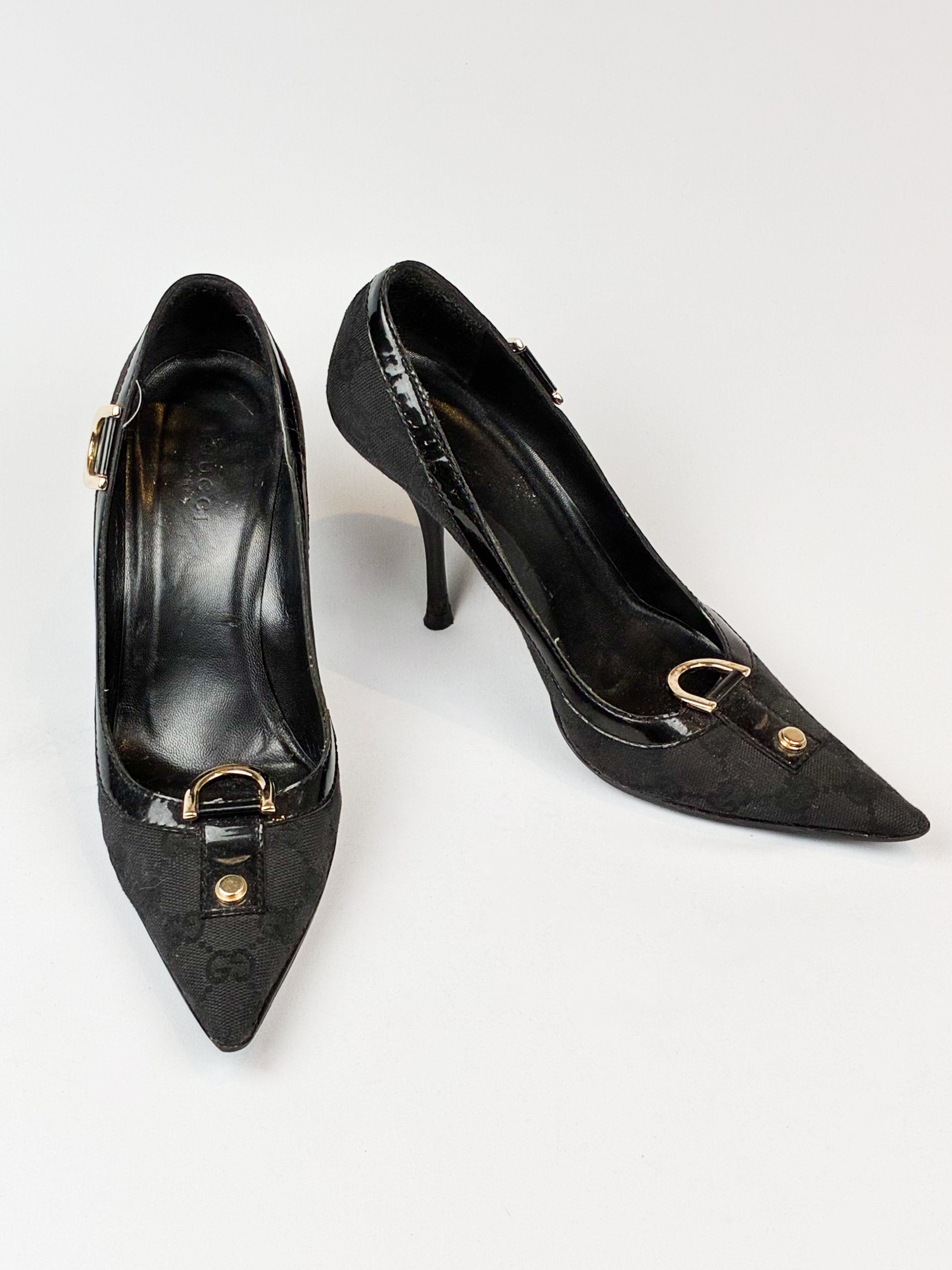 Gucci 2000s Black Monogram D-Ring Pointed Toe Pumps - EU 37C / US 6.5