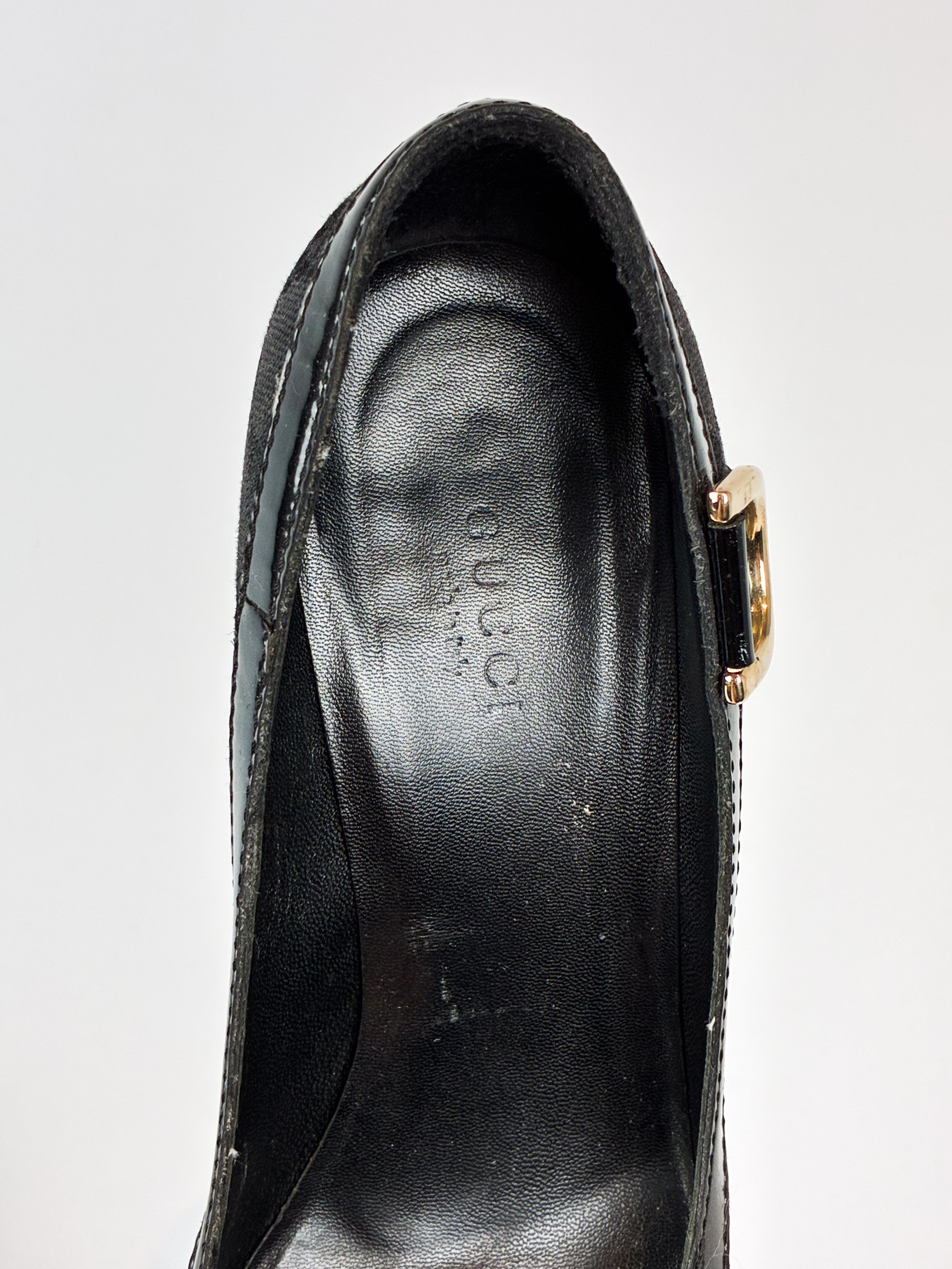 Gucci 2000s Black Monogram D-Ring Pointed Toe Pumps - EU 37C / US 6.5