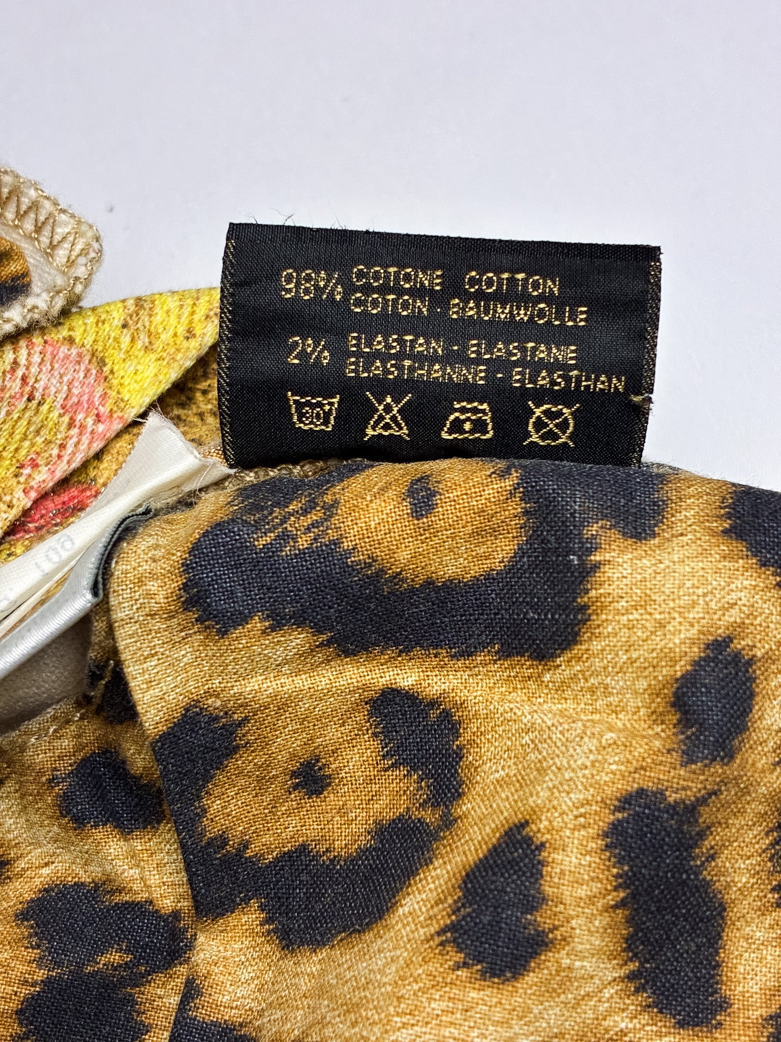 Roberto Cavalli 2000s Gold Tweed Print Low Rise Flare Pants - W28