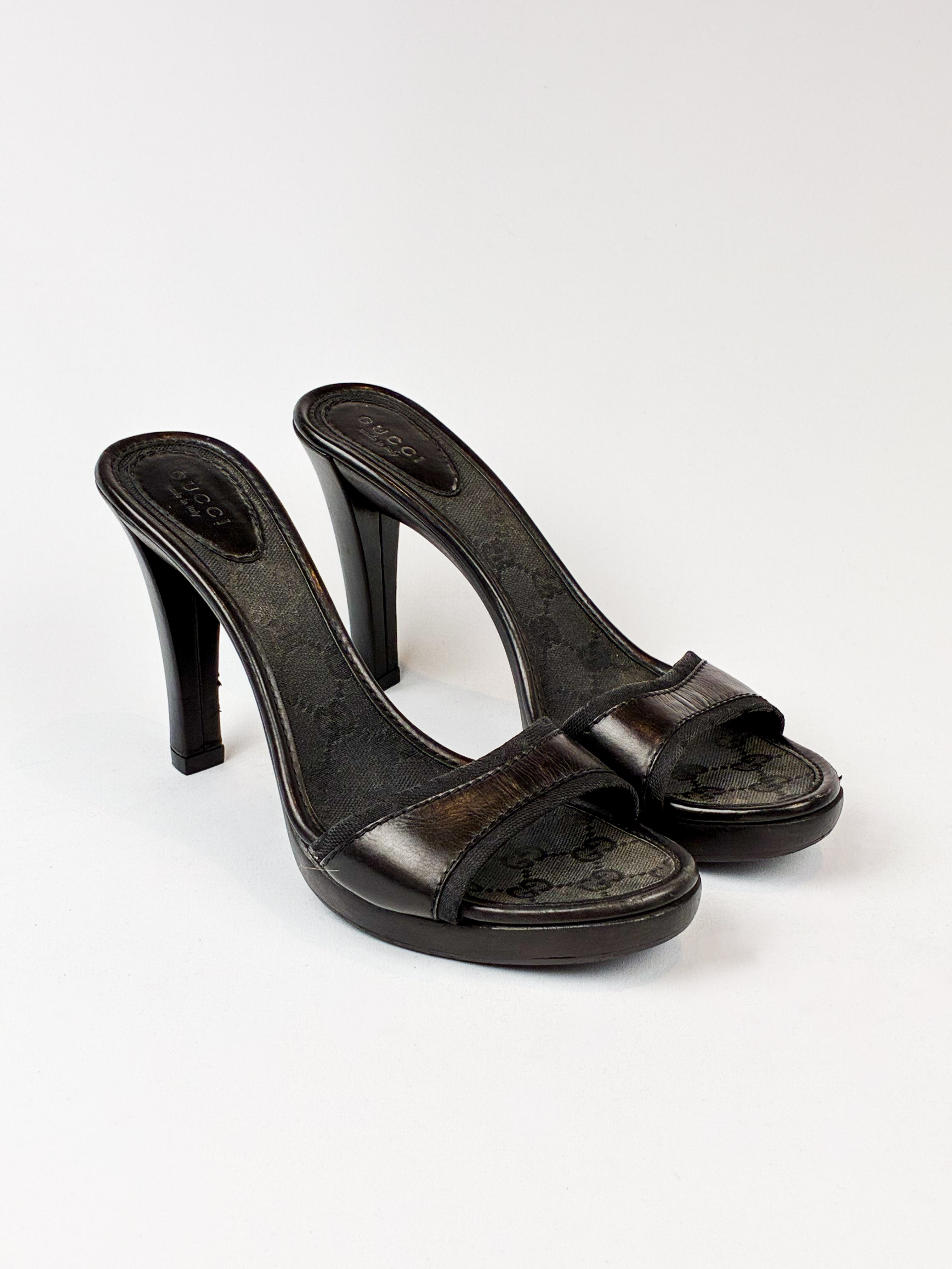 Gucci 2000s Black Leather Platform Mules - EU 40