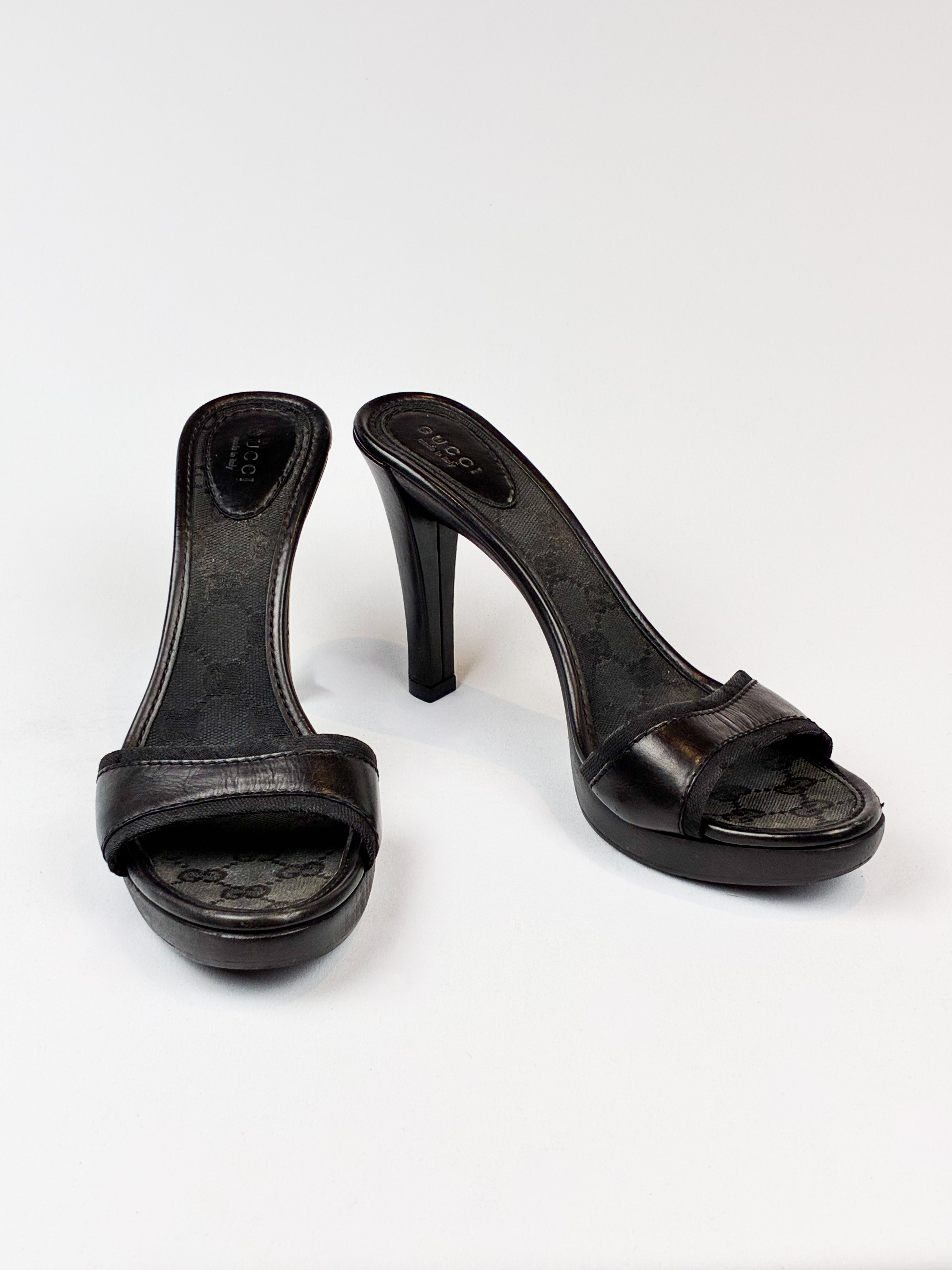 Gucci 2000s Black Leather Platform Mules - EU 40