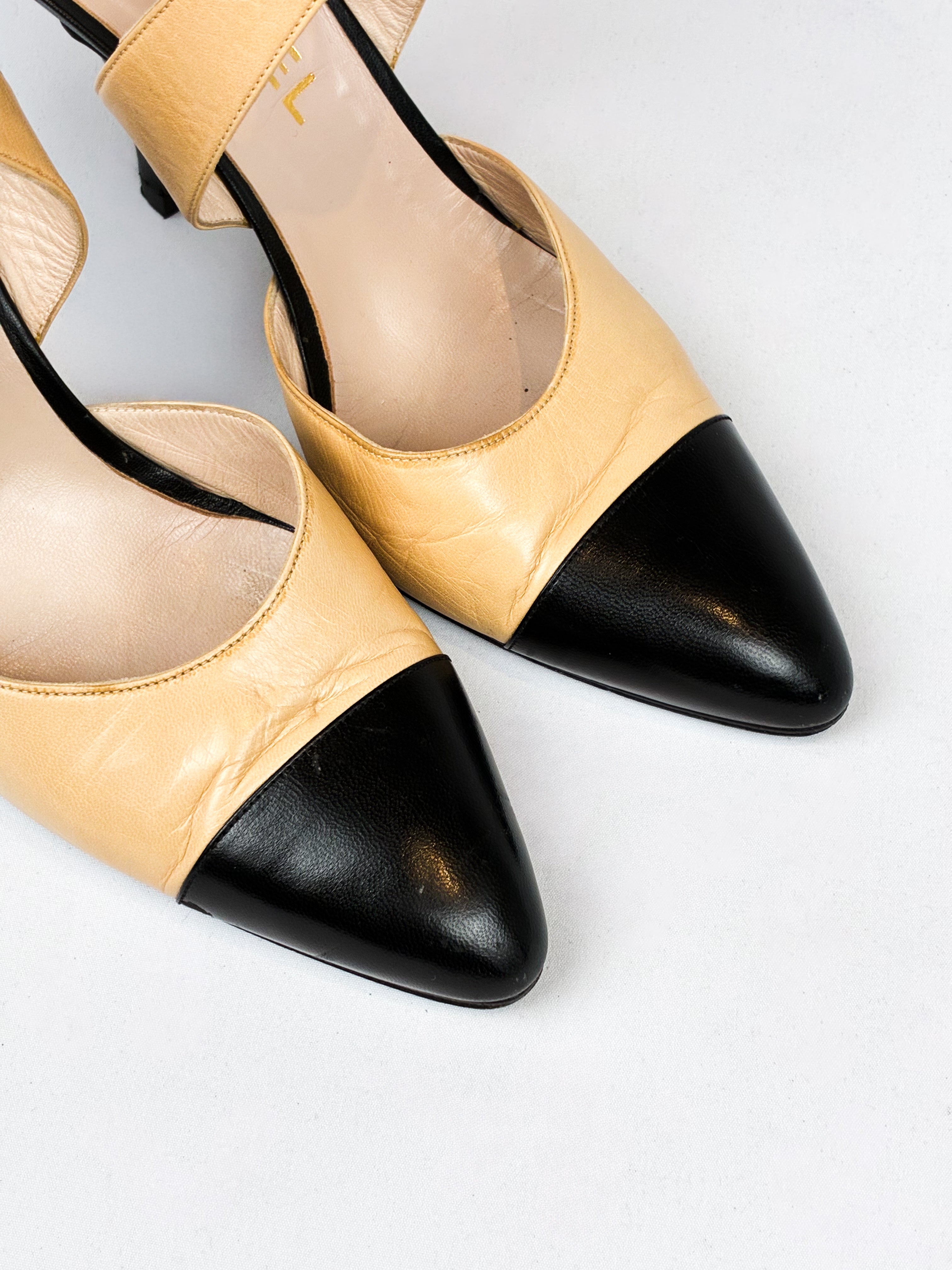 Chanel 2000s Beige and Black Cap Toe Slingback Heels - EU 38.5