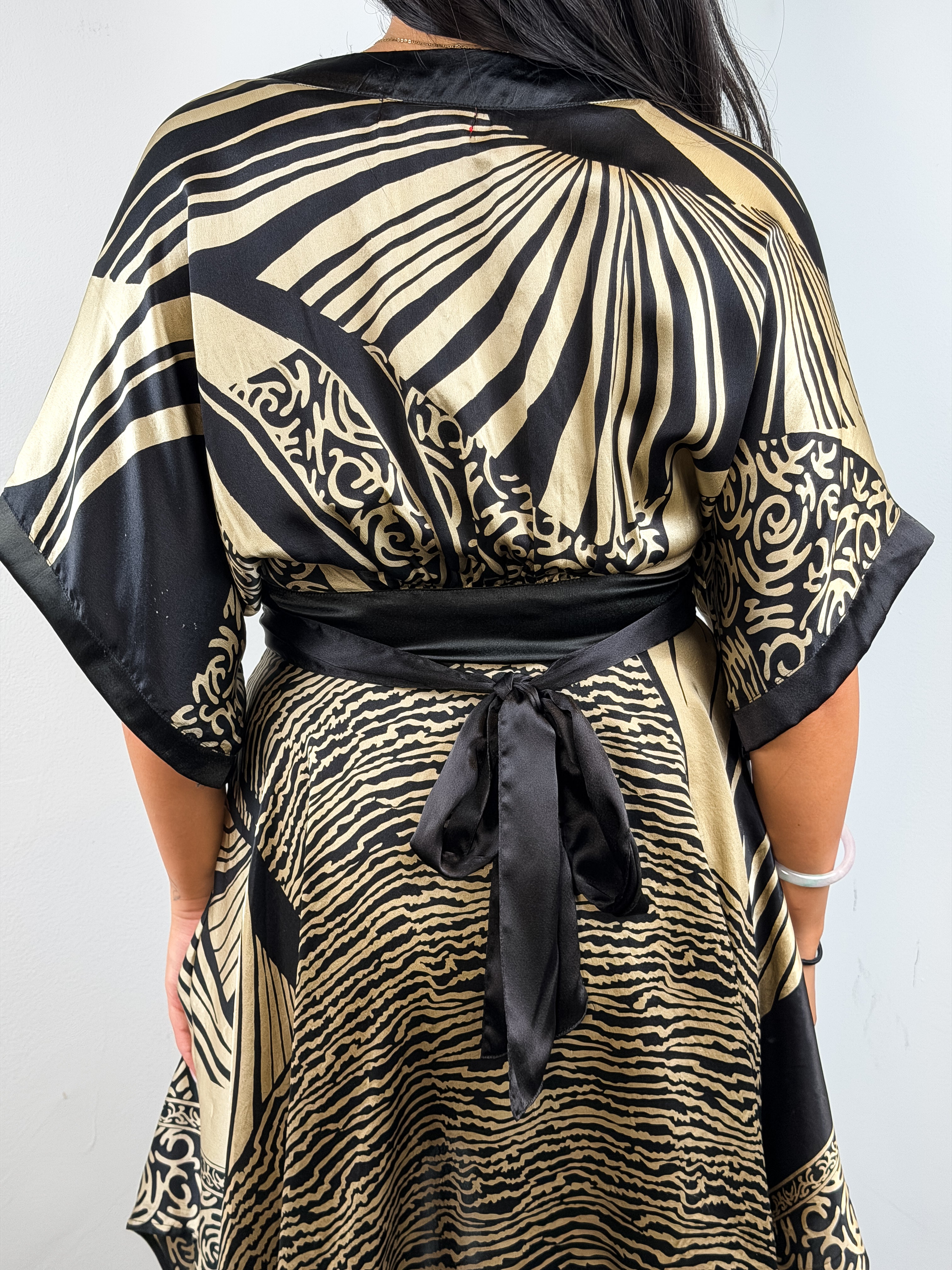 Derhy 2000s Black and Gold Palm Print Silk Kimono Sleeve Dress - S/M