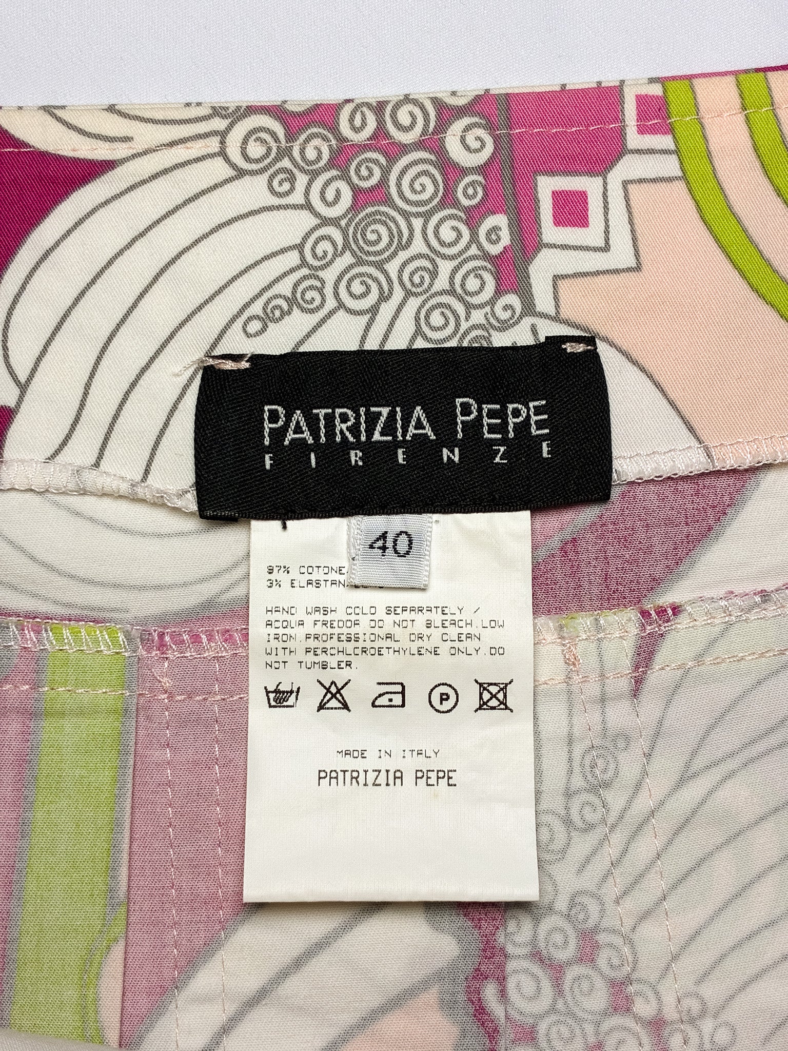 Patrizia Pepe Firenze 2000s Pink Psychedelic Floral Print Pleated Mini Skirt - XS/S