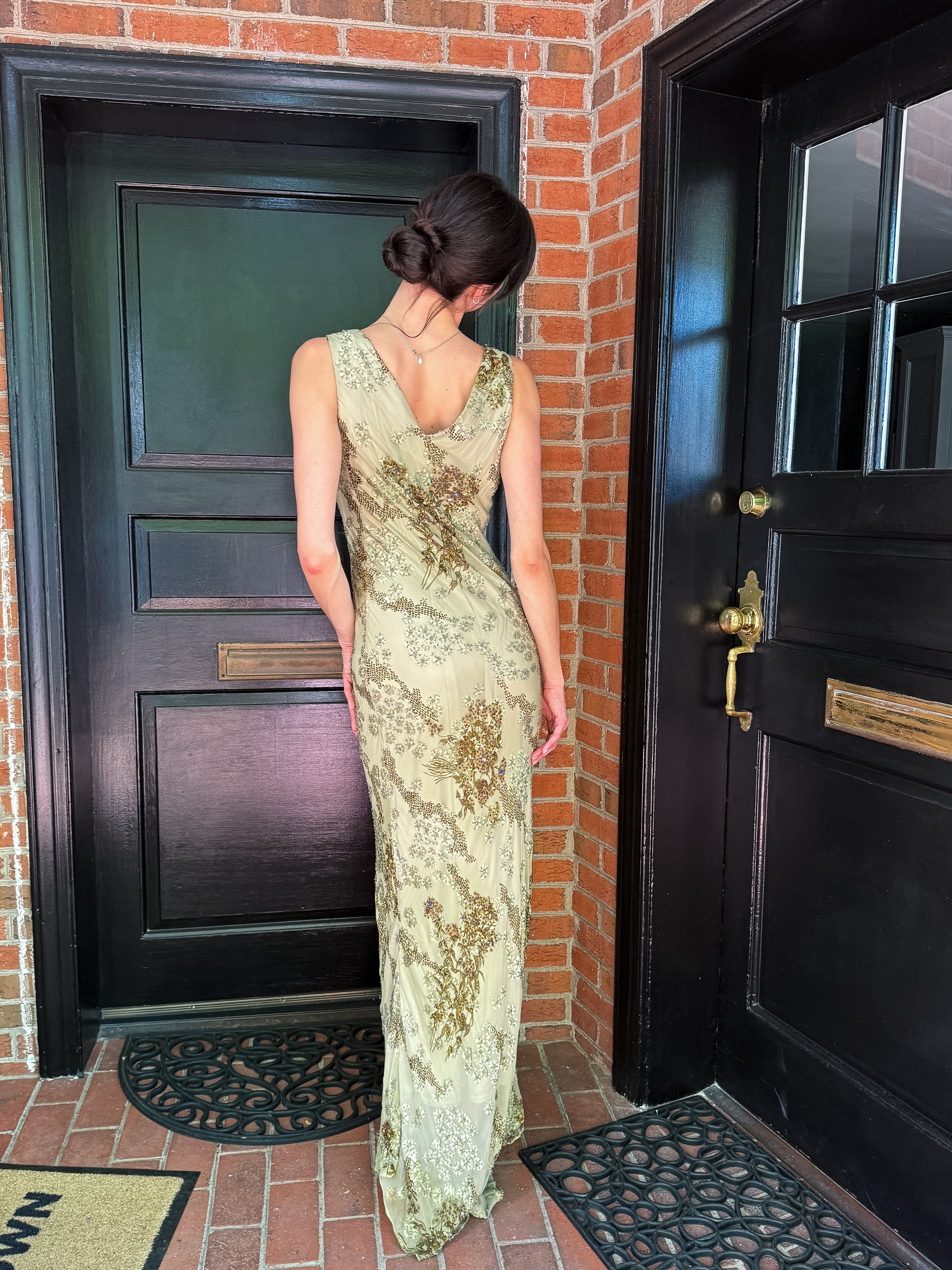 IA Top Fashion 2000s Sage Botanical Silk Beaded Gown with Scarf - S-L
