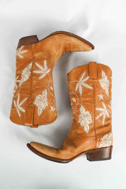 John Richmond 2000s Tan Embroidered Western Cowboy Boots - EU 37