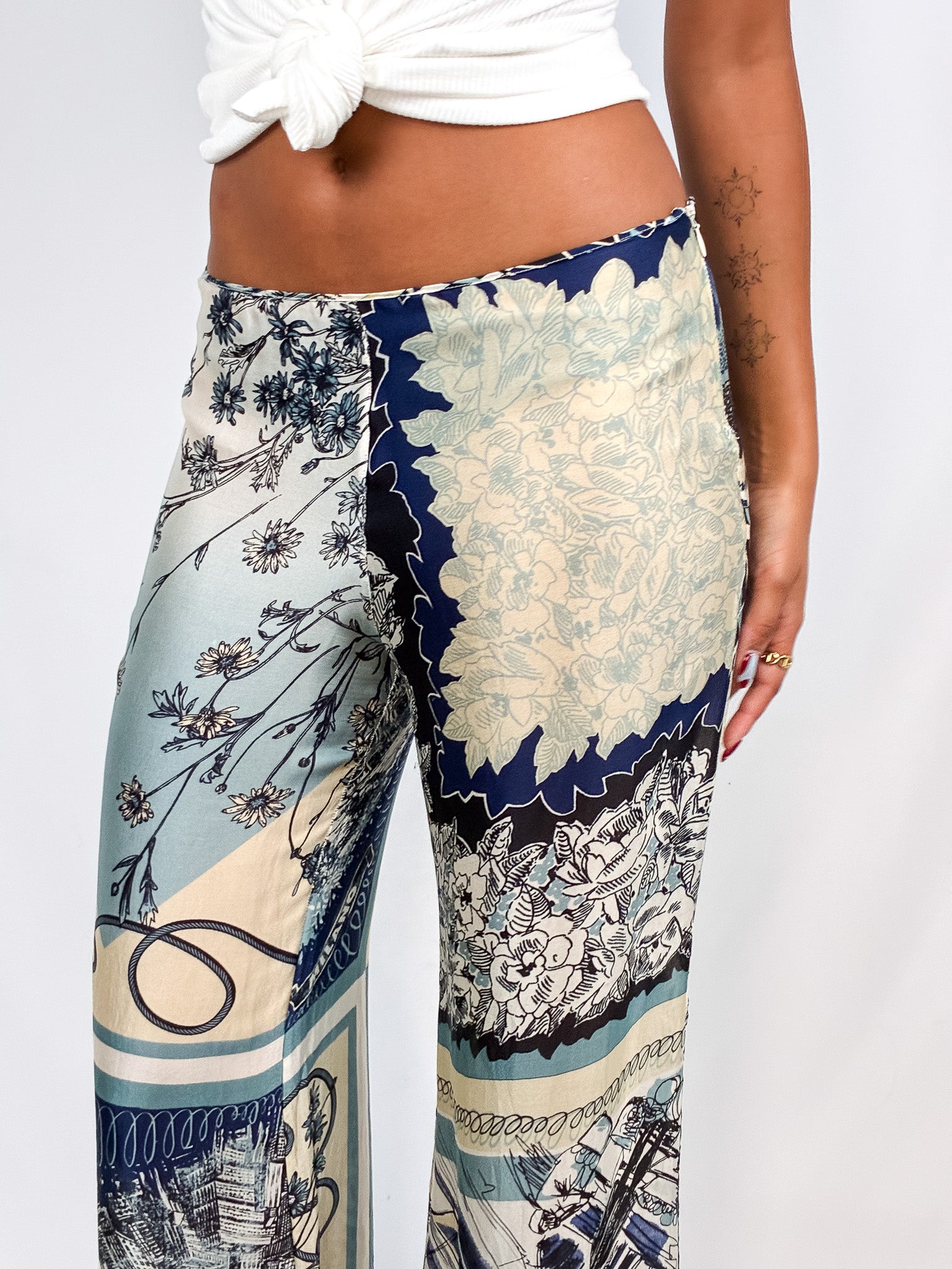 Jean Paul Gaultier 2000s Blue Scarf-Print Wide-Leg Trousers - S/M