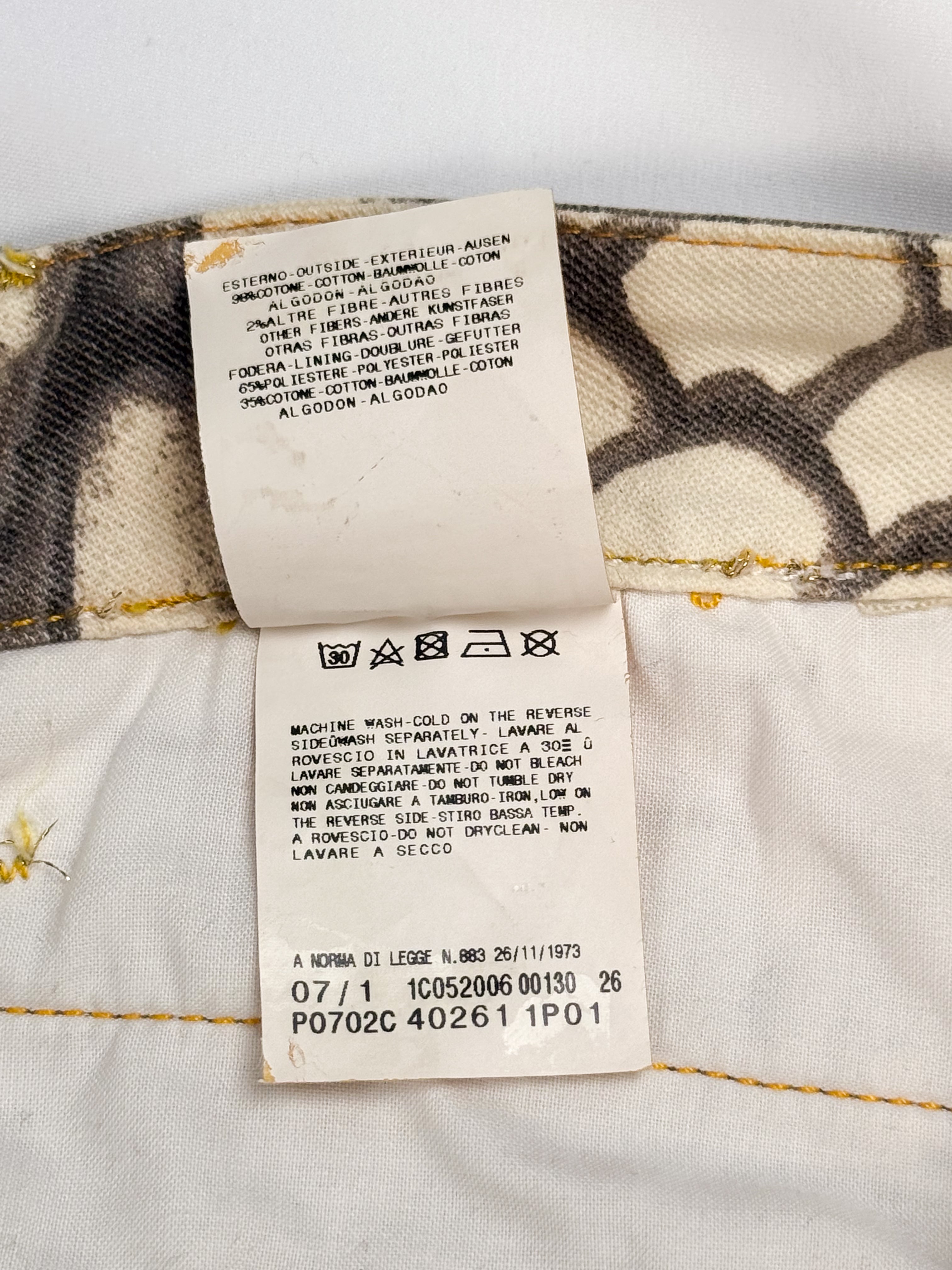 Just Cavalli 2000s Scale & Feather Print Capris - W34