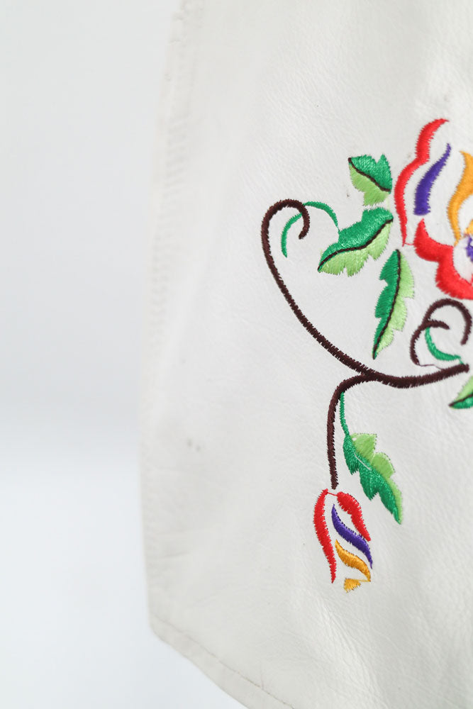 Daniel Guccini 2000s White Leather Floral Embroidered Mini Skirt – S/M