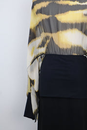 Gianfranco Ferré 2000s Tiger Print Silk Batwing Top – M/L