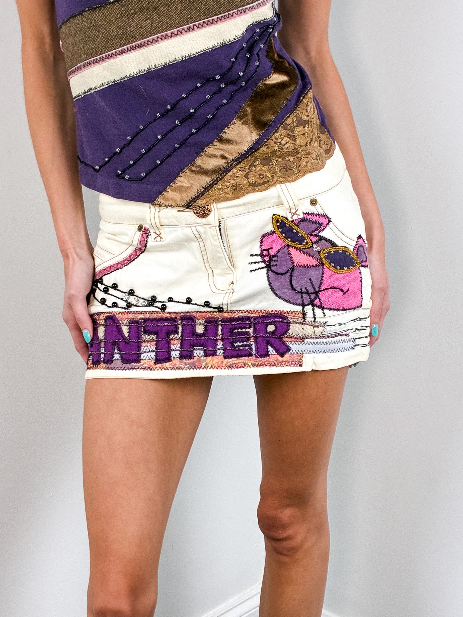 Pinko 2000s Pink Panther Appliqué Purple Top & Cream Denim Mini Skirt Set - S/M