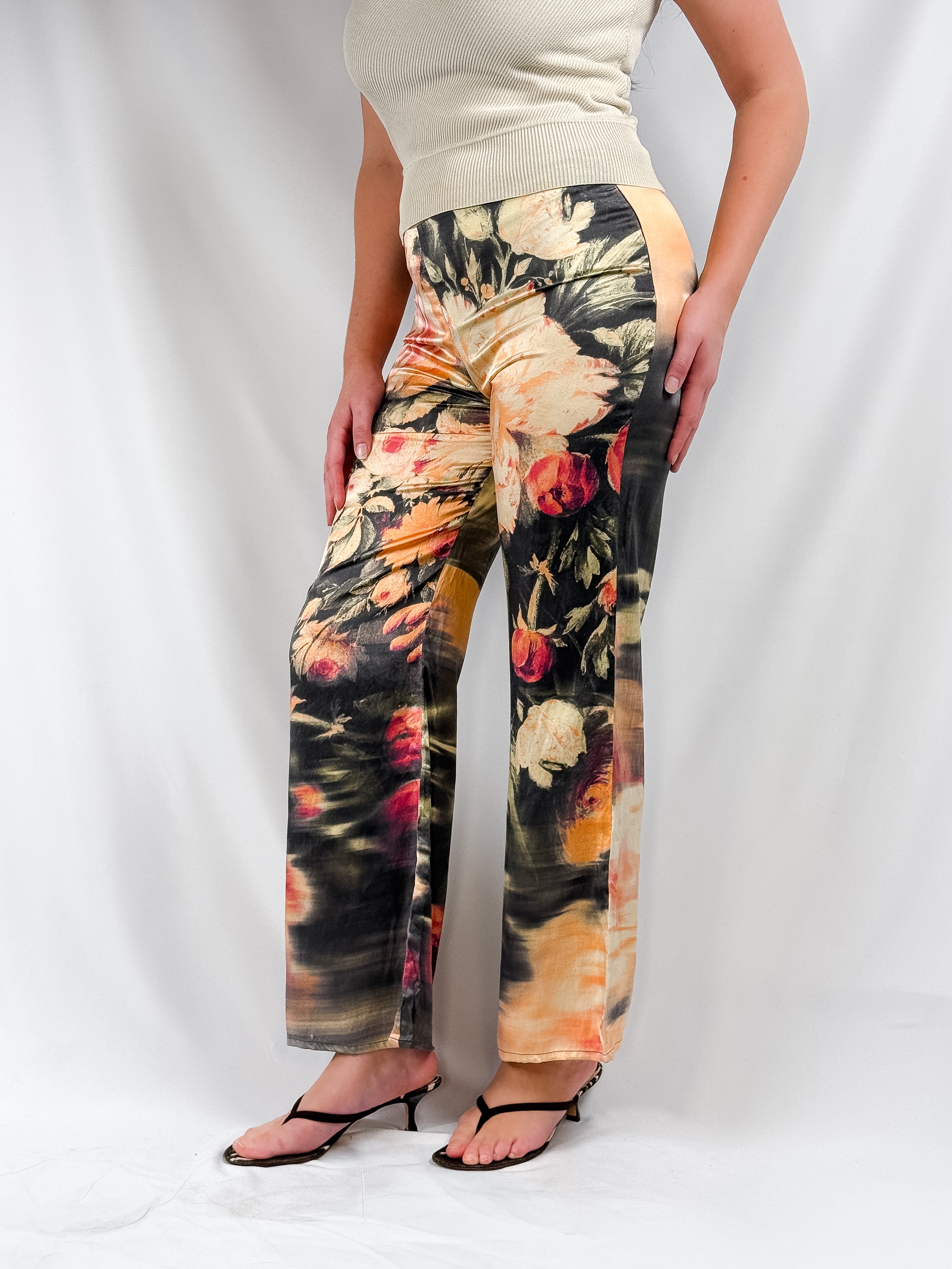 Class Roberto Cavalli 2000s Baroque Floral Silk Pants - S/M