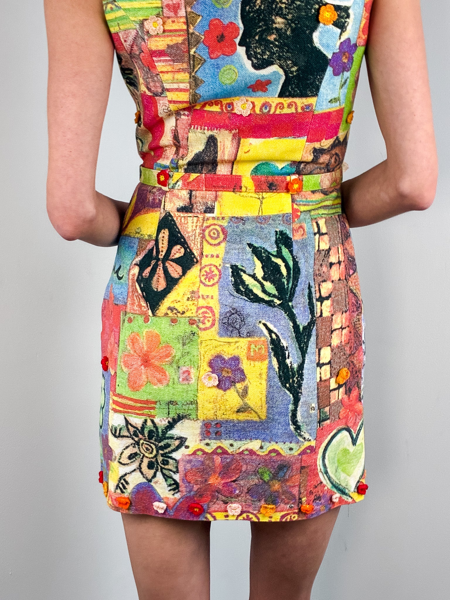 Moschino Cheap and Chic 2000s Patchwork Collage Print Flower Appliqué Mini Dress - XS/S