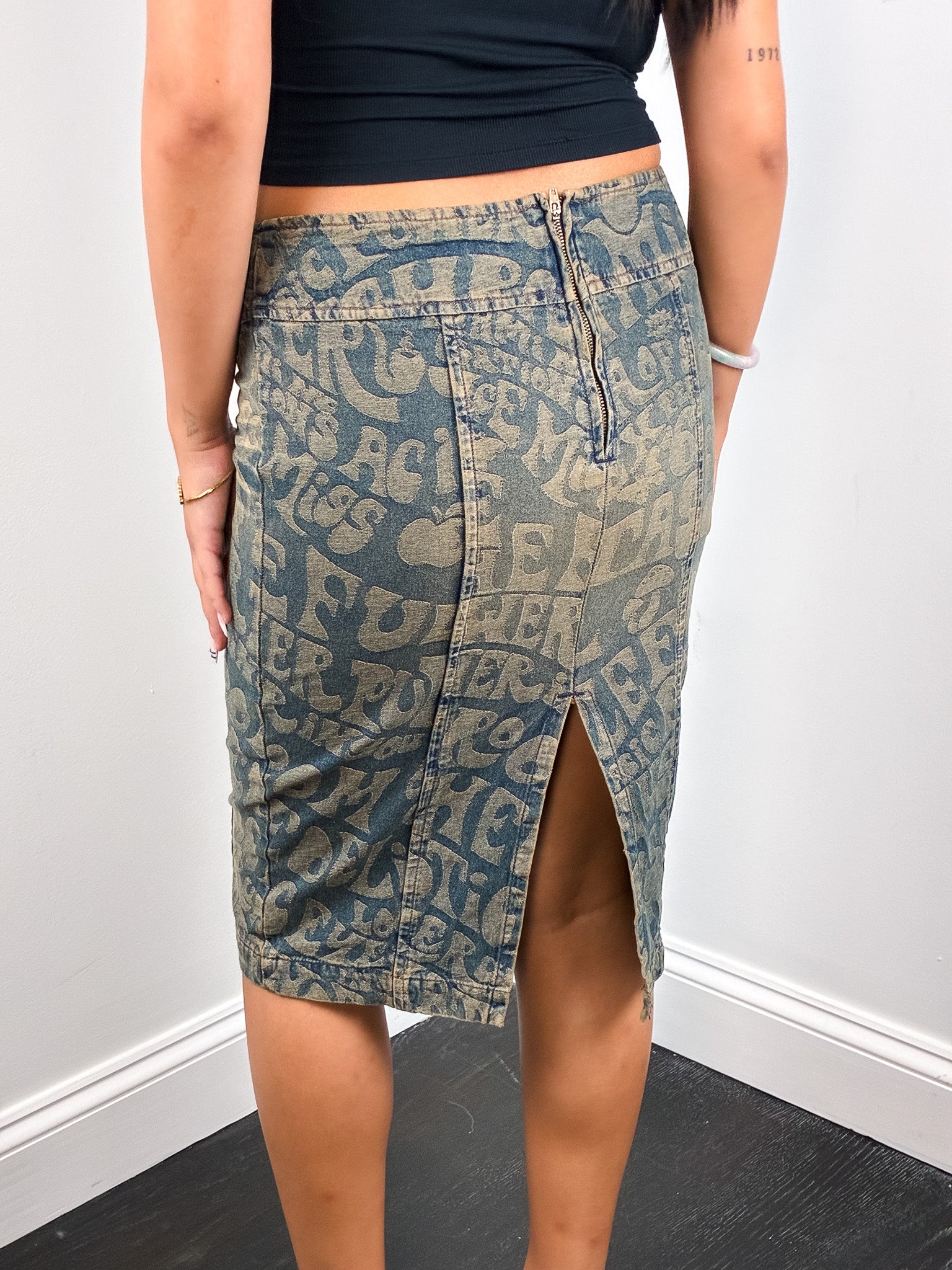 Miss Sixty Luxury 2000s Psychedelic Print Denim Pencil Skirt - S/M