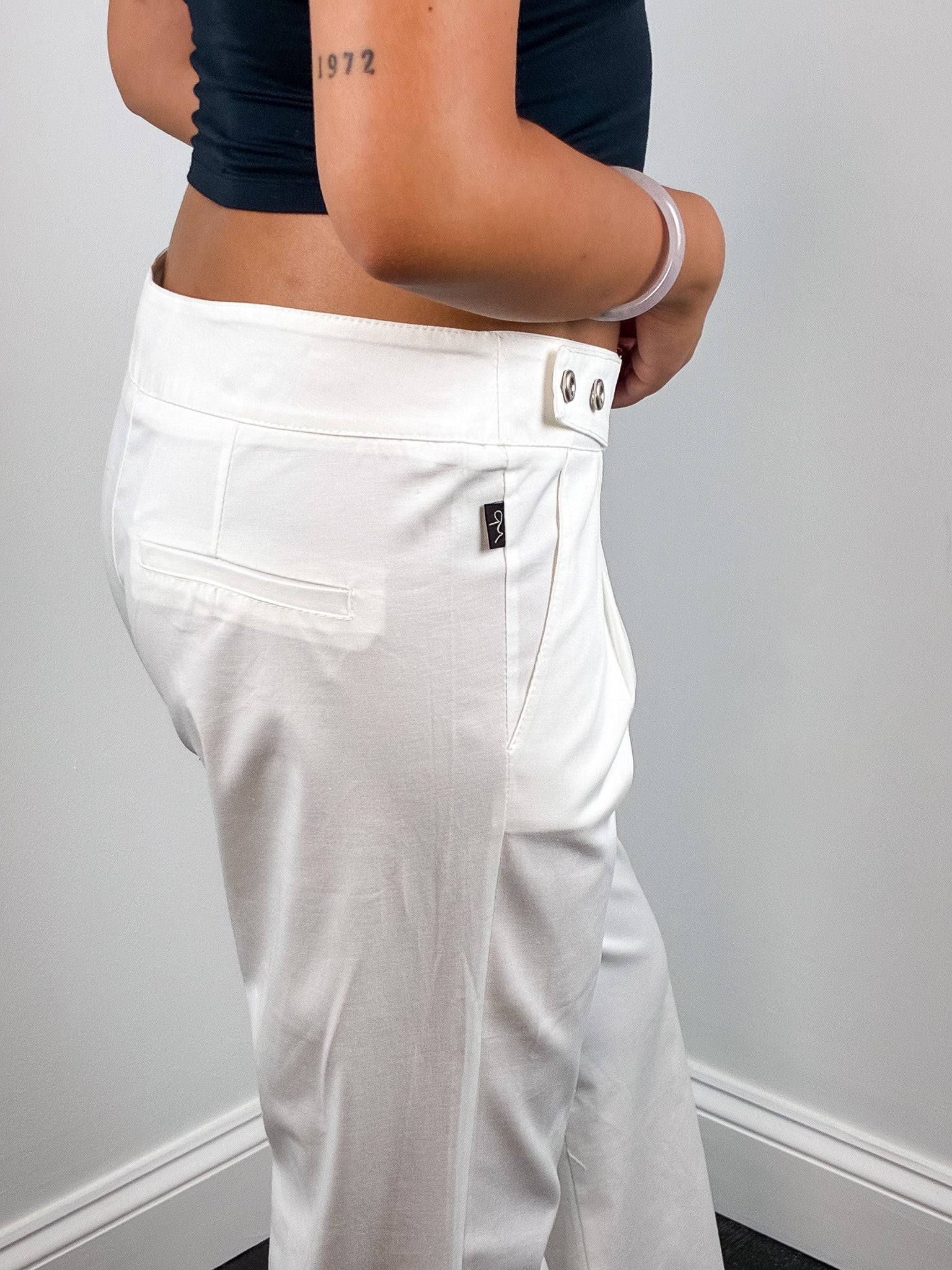 Witboy 2000s White Cotton Low Rise Wide Leg Trousers - M
