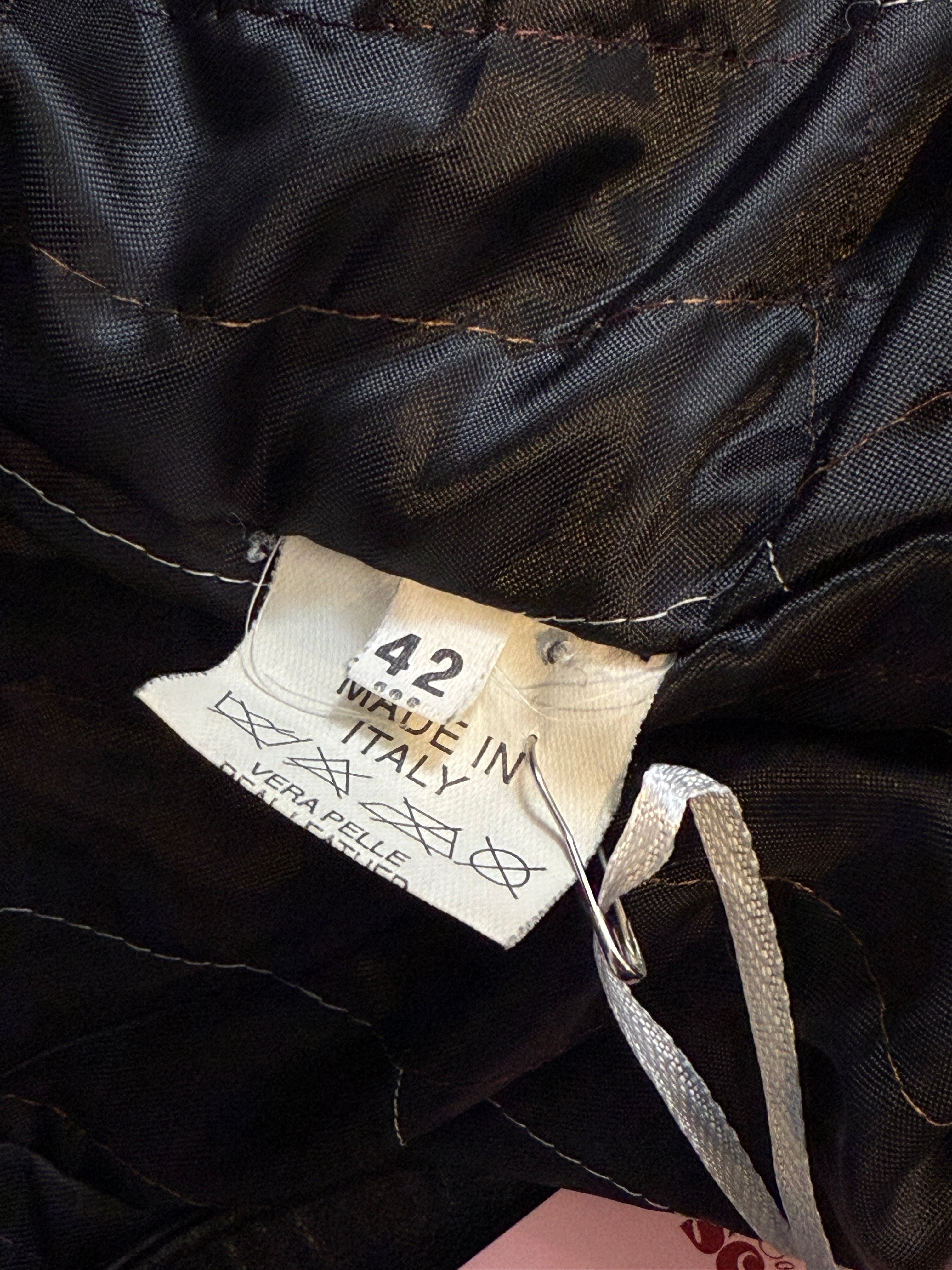 2000s Black Leather Real Fur Shawl Collar Belted Jacket - M
