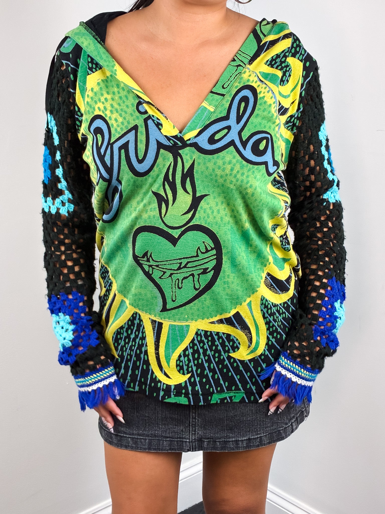 Custo Barcelona 2000s Green and Blue Frida Print Crochet Sleeve Hooded Tunic - M/L