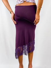 Enzo Loco 2000s Aubergine Satin Appliqué Lace Hem Midi Skirt - XS/S